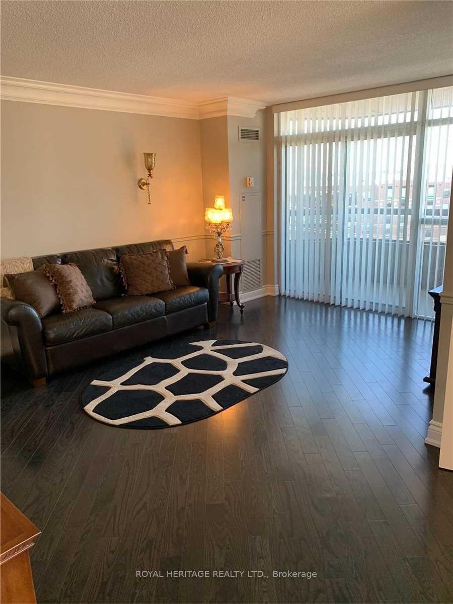 Photo 14 of Unit 805, 1000 The Esplanade N, Pickering, Town Centre — HOMEH