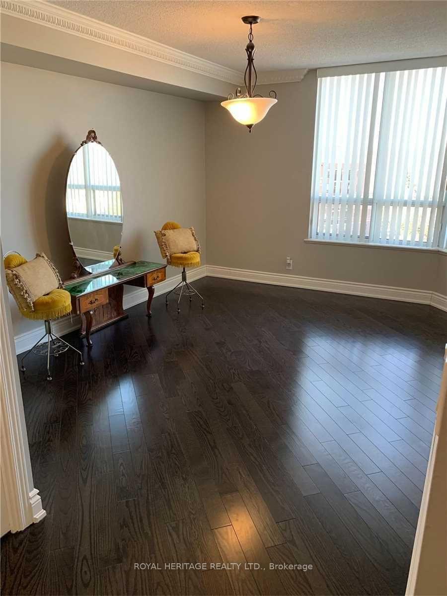 Photo 18 of Unit 805, 1000 The Esplanade N, Pickering, Town Centre — HOMEH
