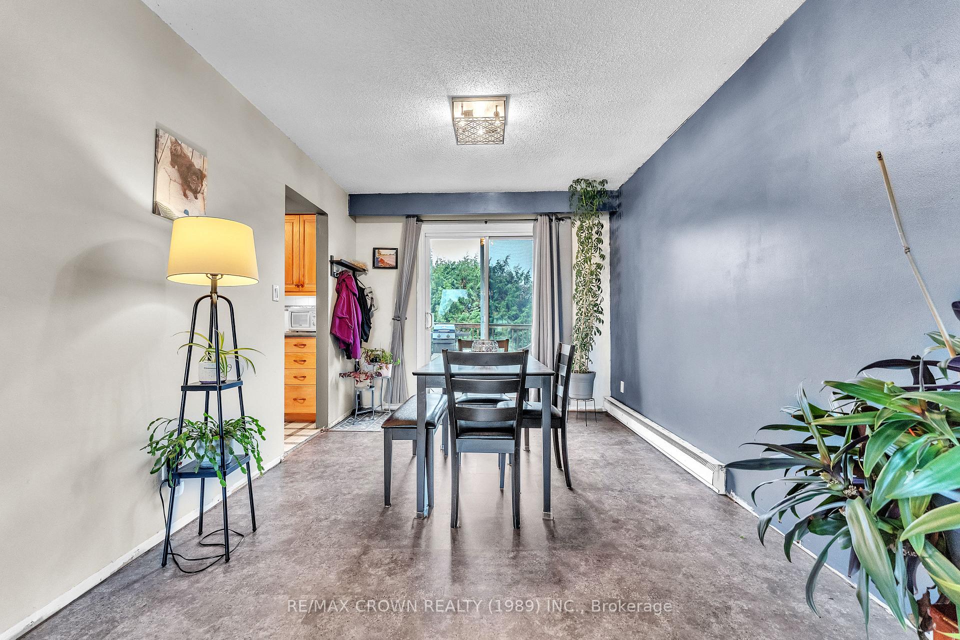 Photo 6 of 19 Knox Court, North Bay, Ferris — HOMEH