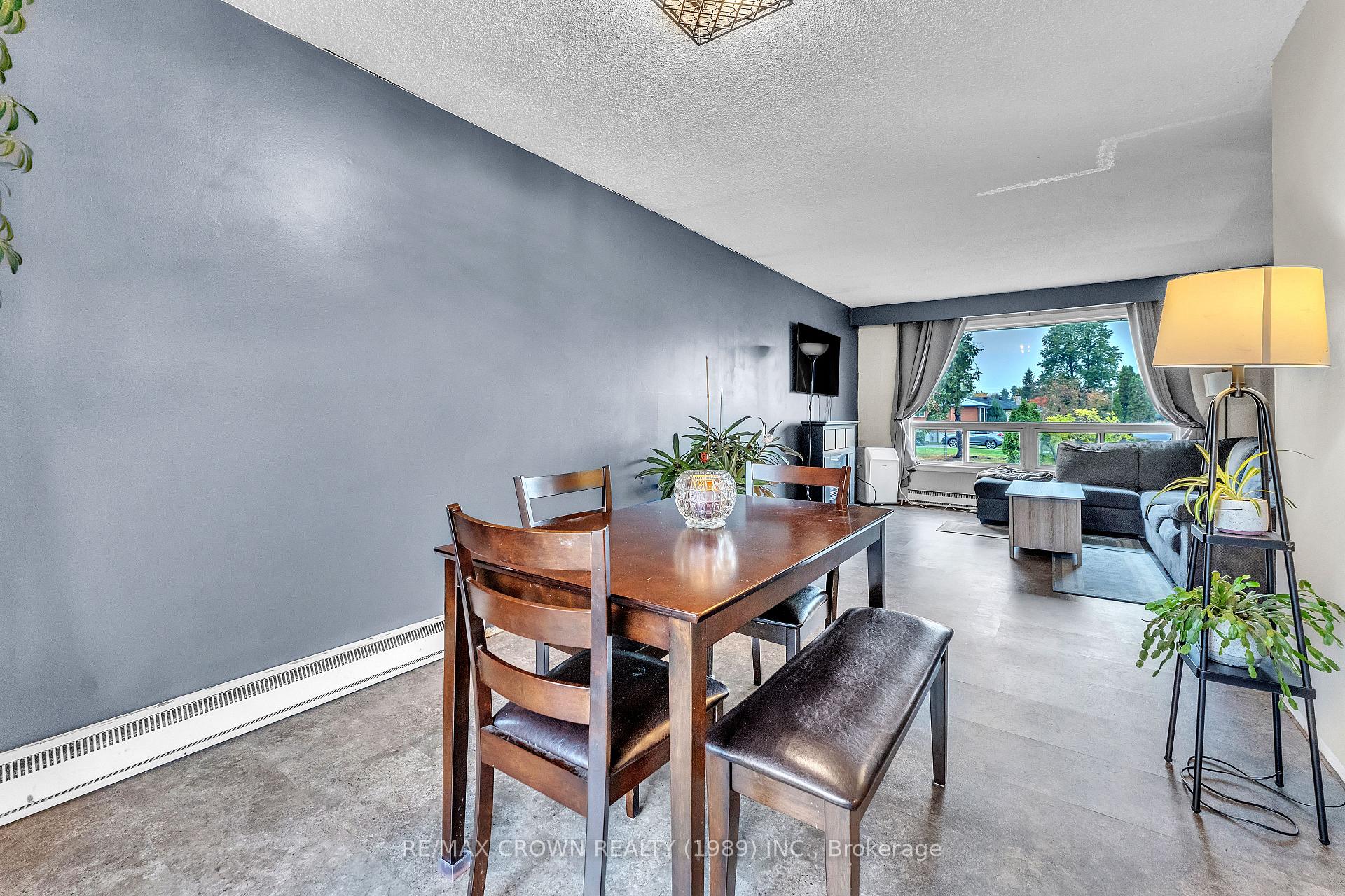 Photo 7 of 19 Knox Court, North Bay, Ferris — HOMEH