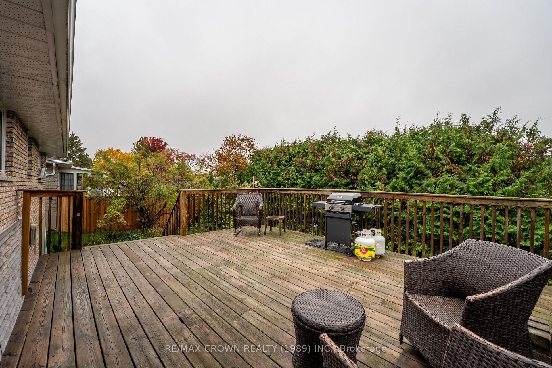 Photo 29 of 19 Knox Court, North Bay, Ferris — HOMEH