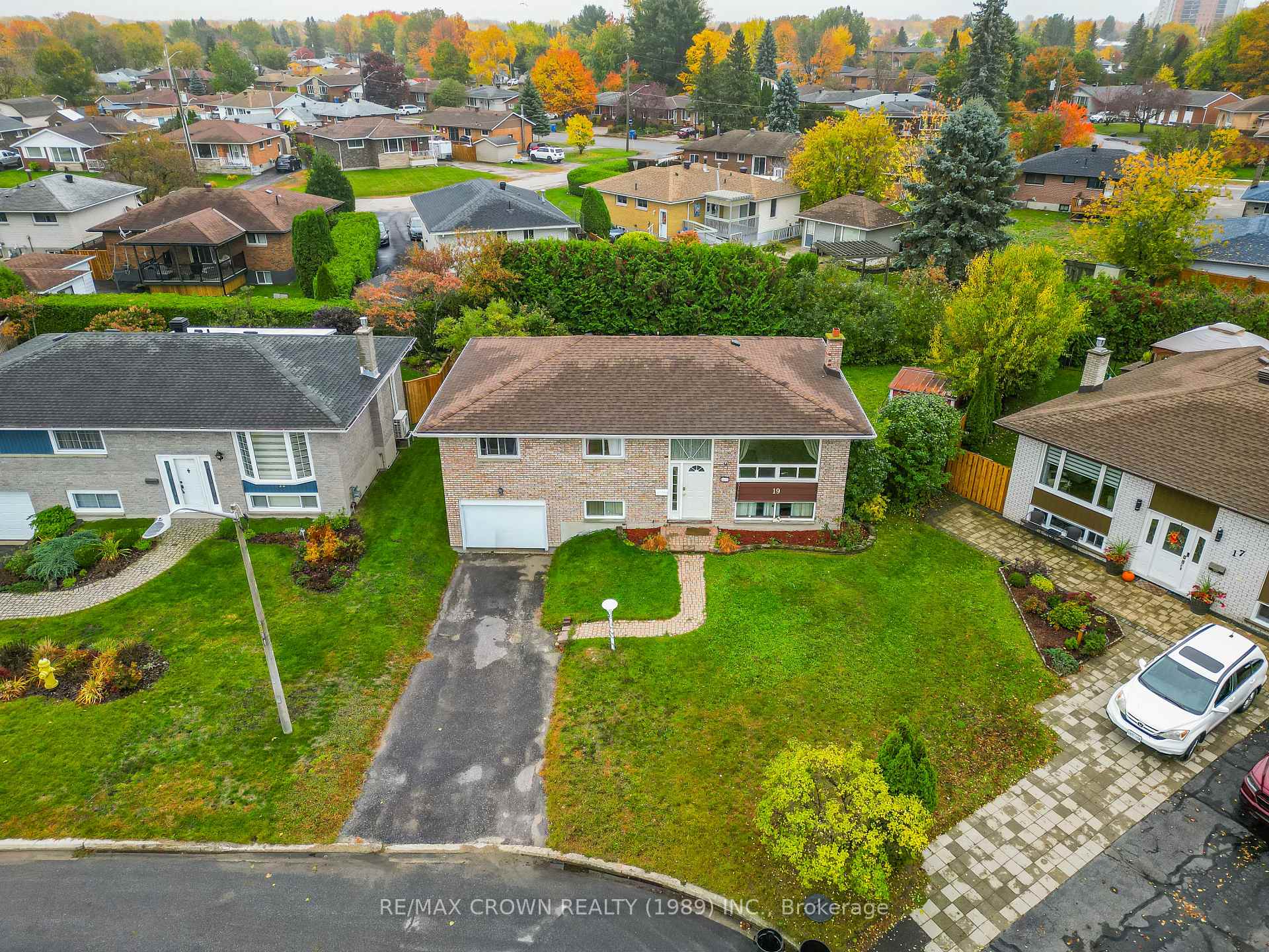 Photo 36 of 19 Knox Court, North Bay, Ferris — HOMEH