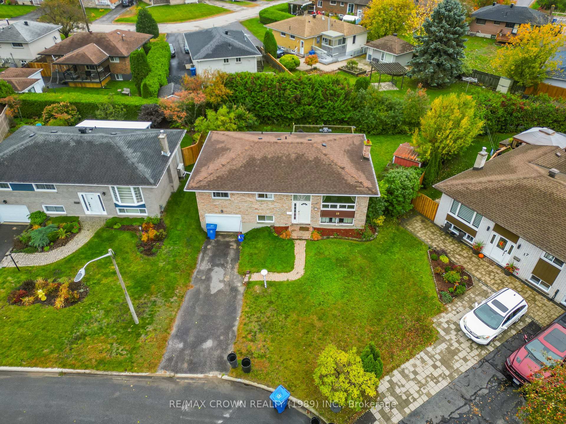 Photo 37 of 19 Knox Court, North Bay, Ferris — HOMEH