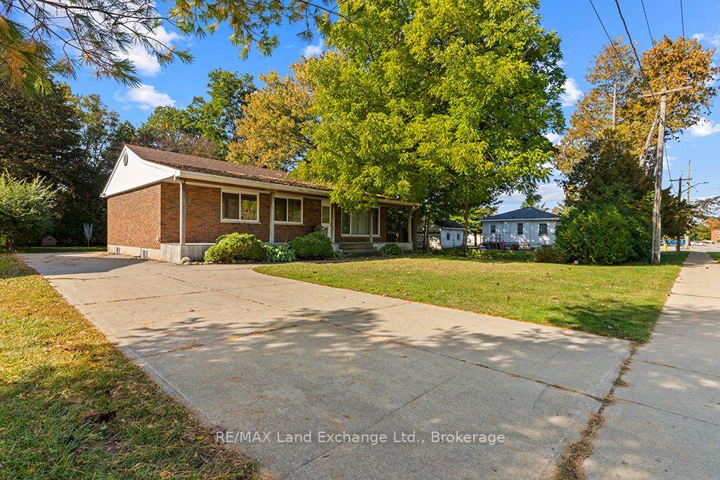 Photo of 614 River Street