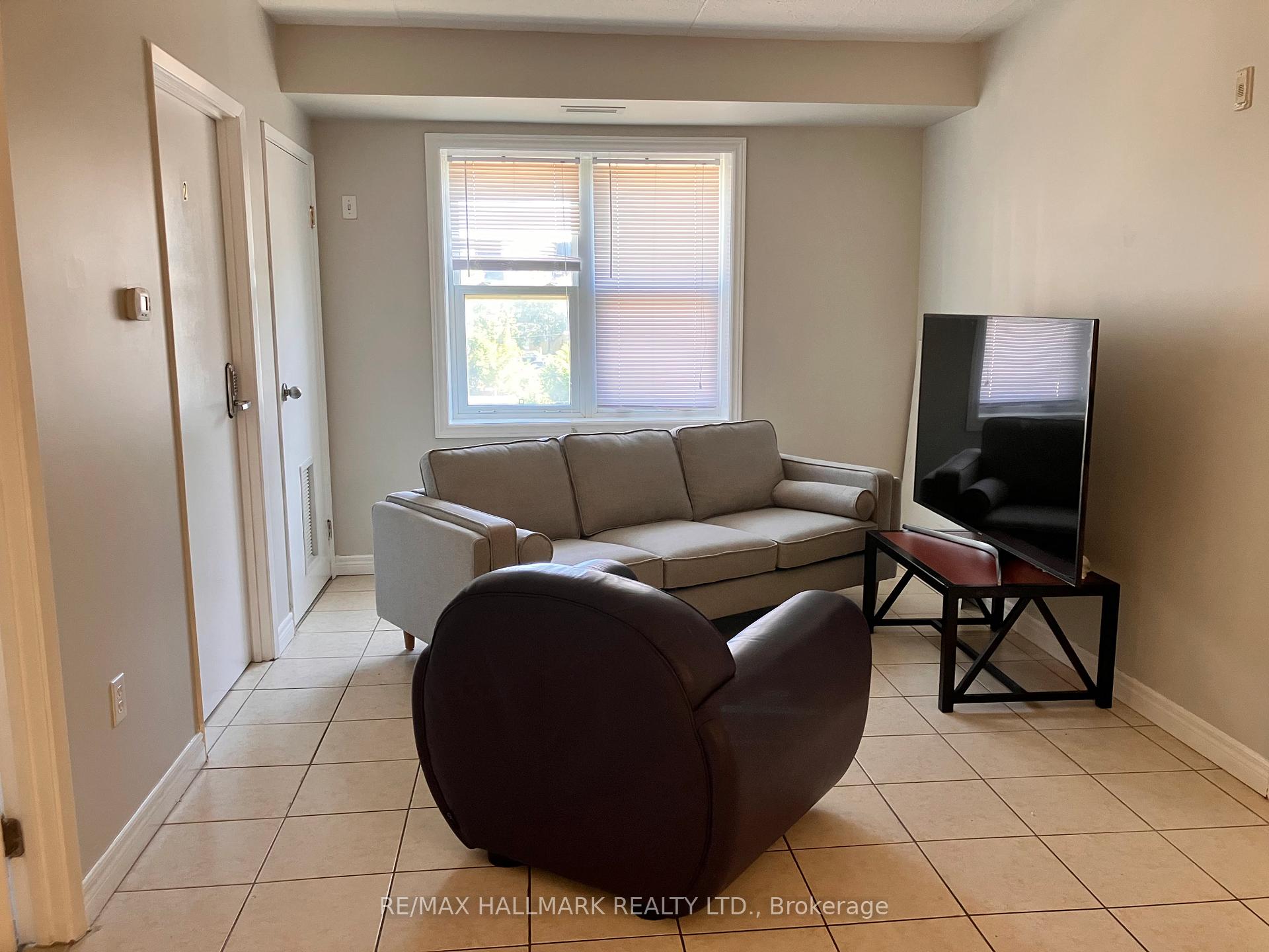 Photo 5 of Unit 301, 271 Lester Street, Waterloo, Downtown Waterloo — HOMEH