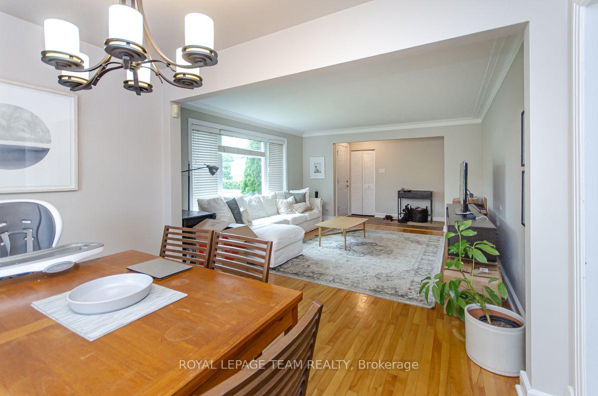 Photo 8 of 114 Withrow Avenue, Ottawa, Meadowlands/St. Claire Gardens — HOMEH