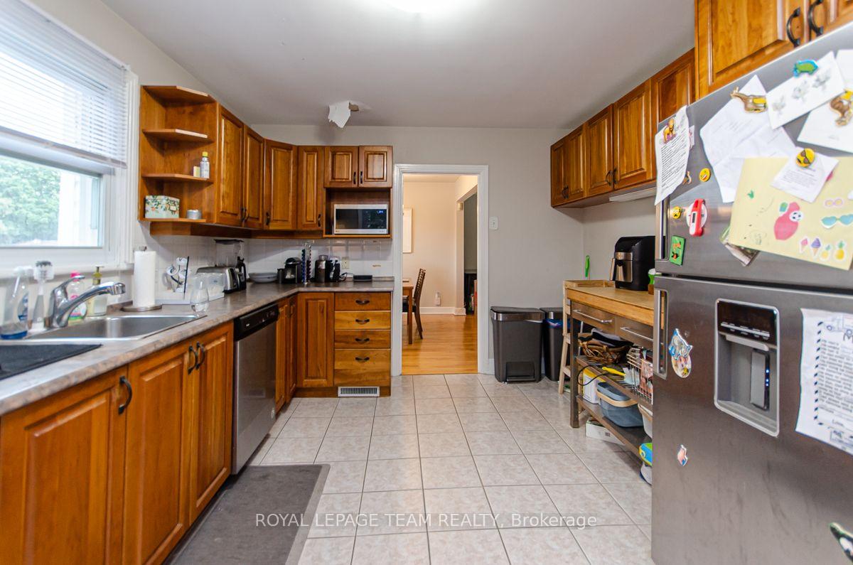 Photo 12 of 114 Withrow Avenue, Ottawa, Meadowlands/St. Claire Gardens — HOMEH