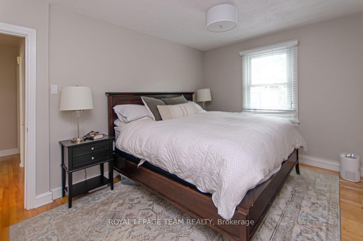 Photo 14 of 114 Withrow Avenue, Ottawa, Meadowlands/St. Claire Gardens — HOMEH