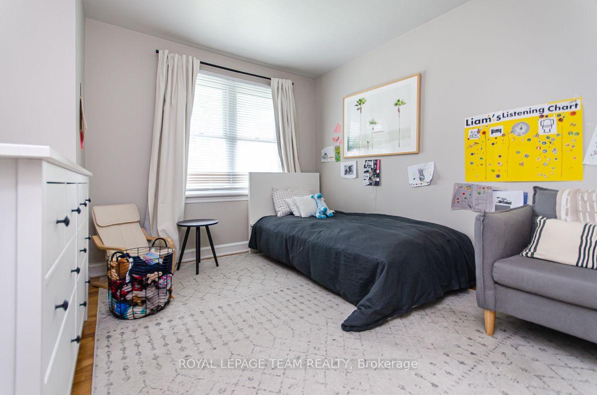 Photo 16 of 114 Withrow Avenue, Ottawa, Meadowlands/St. Claire Gardens — HOMEH
