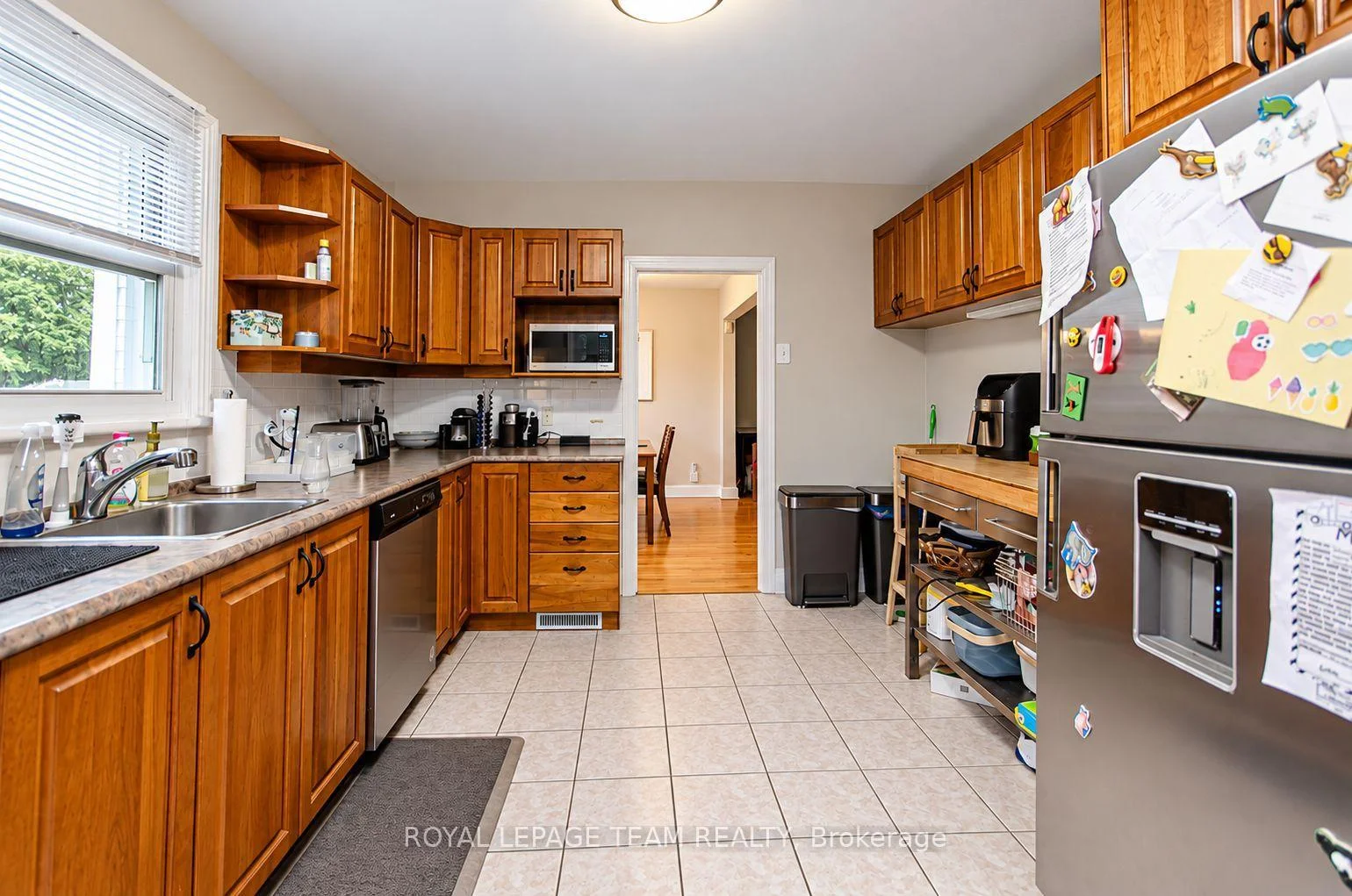 Photo 11 of 114 Withrow Avenue, Ottawa, Meadowlands/St. Claire Gardens — HOMEH