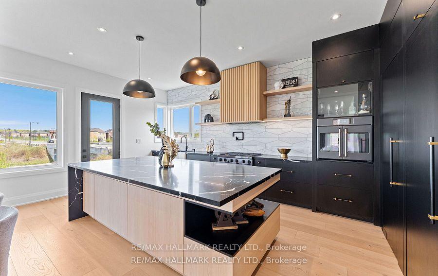 Photo 17 of 88 Cosford Street, Aurora, Bayview Northeast — HOMEH