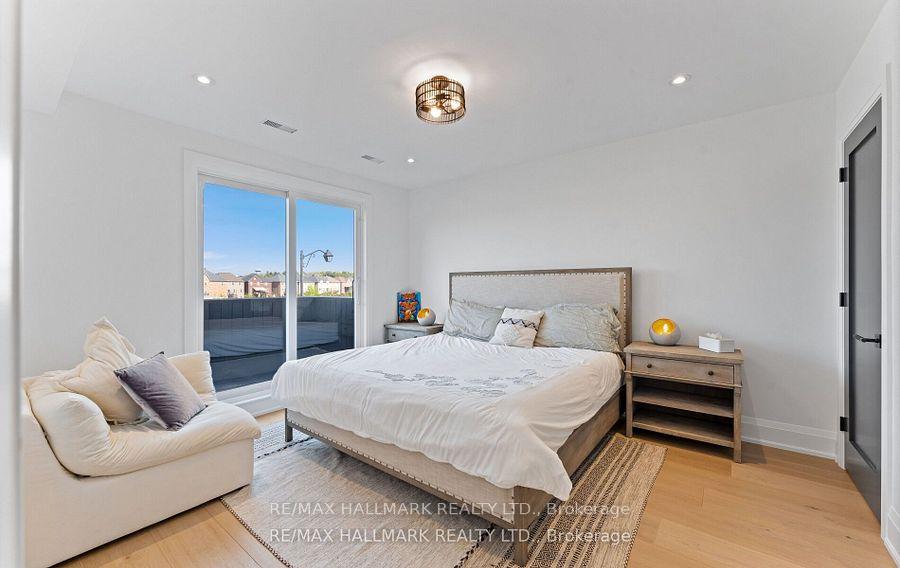 Photo 32 of 88 Cosford Street, Aurora, Bayview Northeast — HOMEH