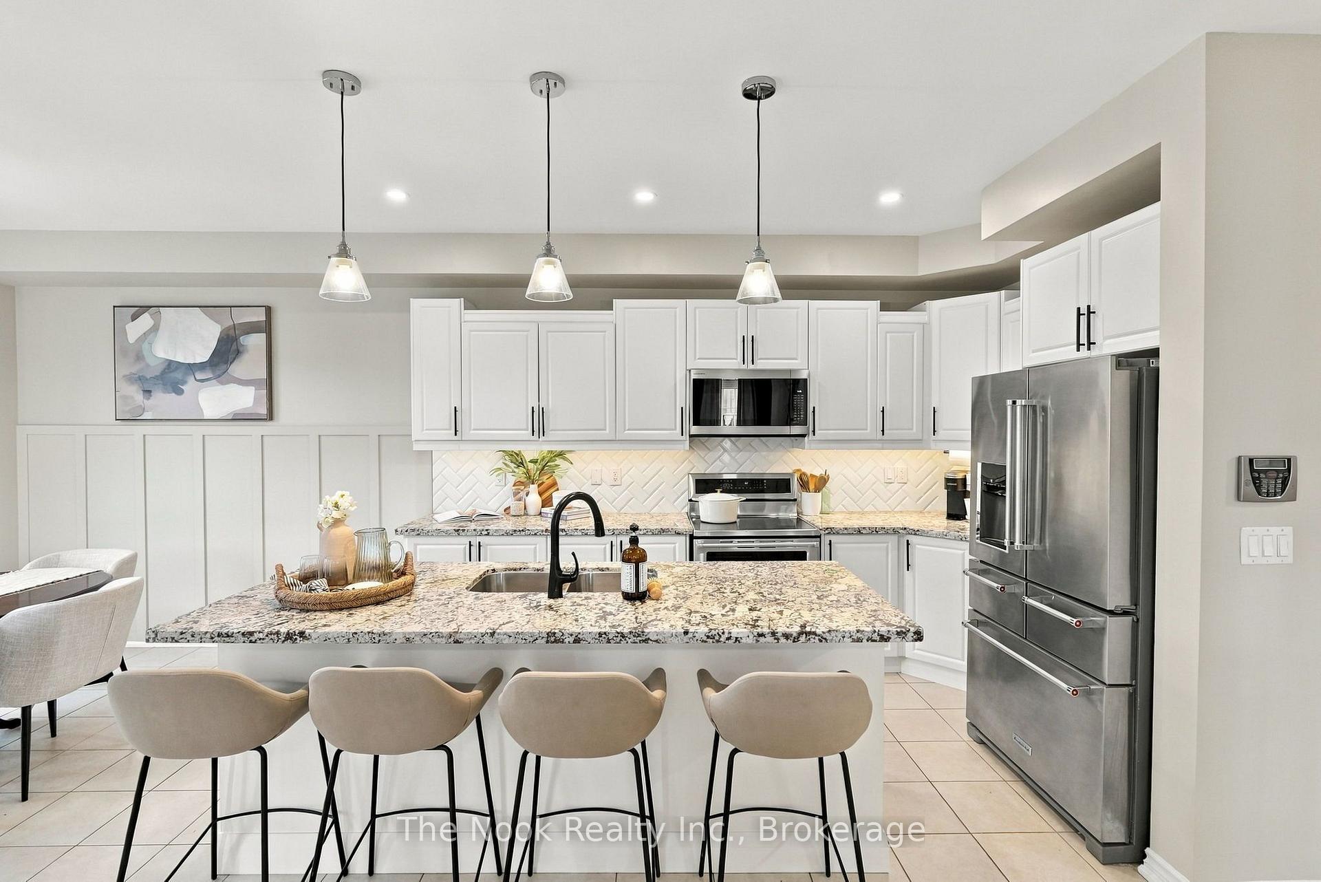 Photo 10 of 115 Noden Crescent, Clarington, Newcastle — HOMEH