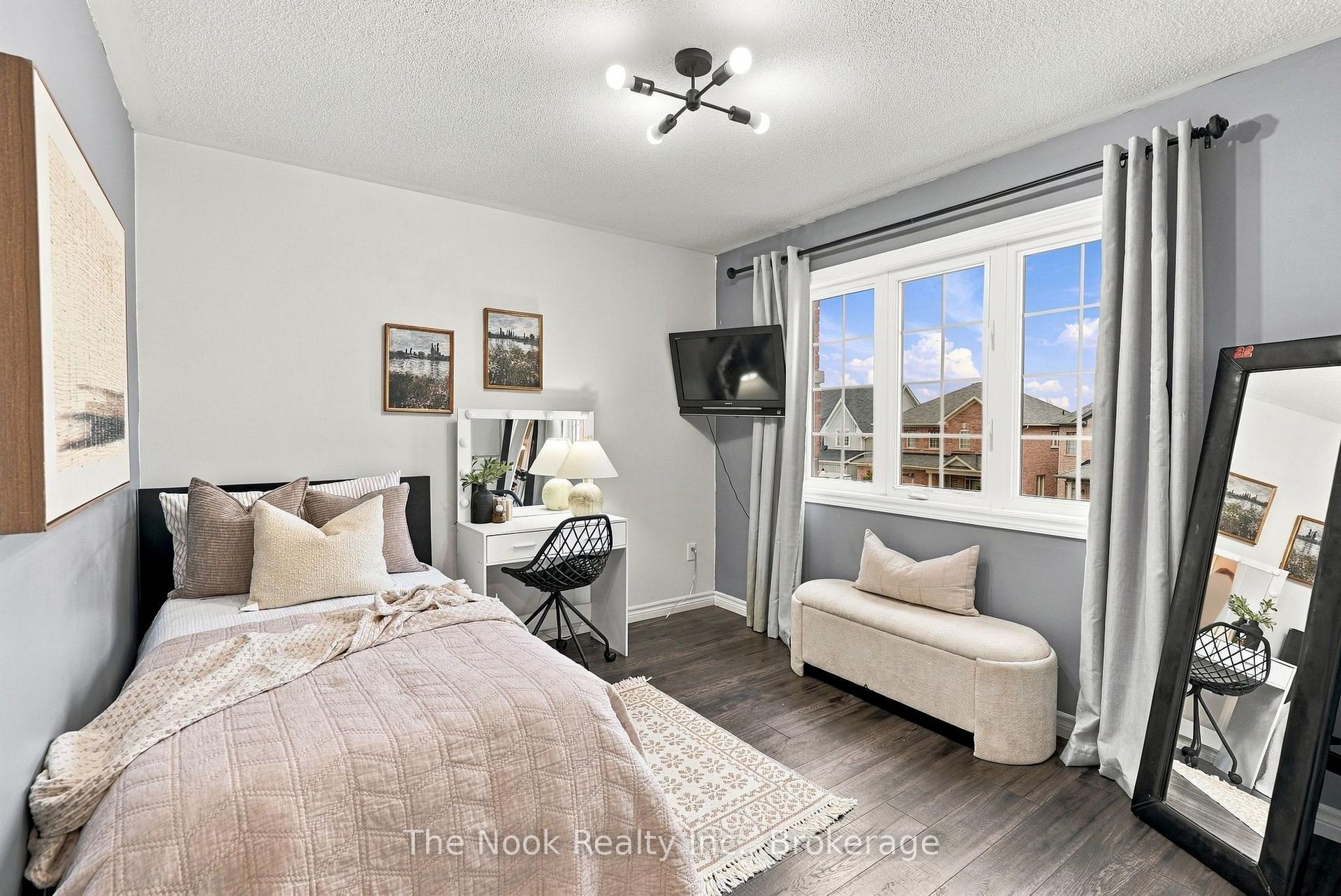 Photo 29 of 115 Noden Crescent, Clarington, Newcastle — HOMEH