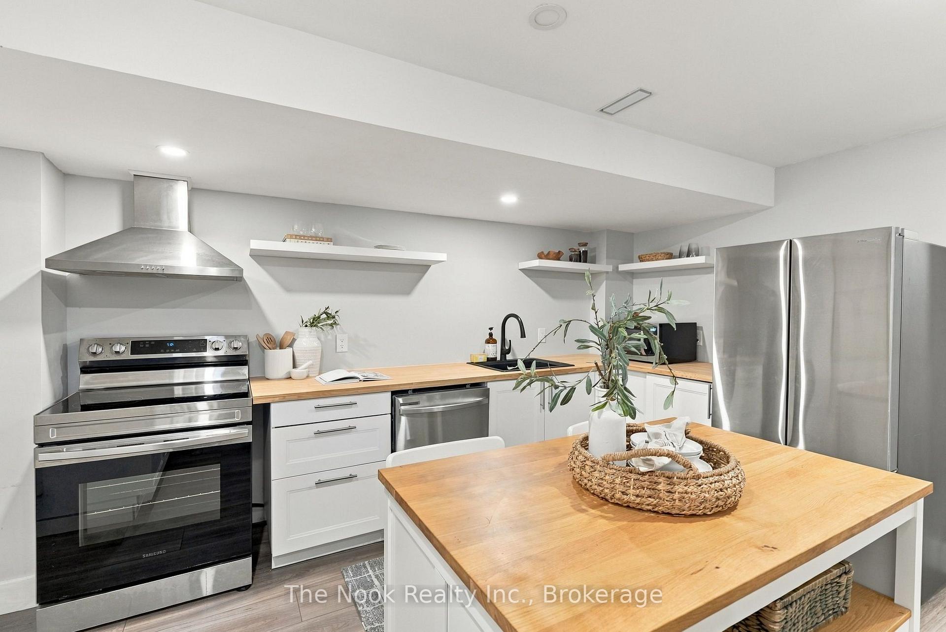 Photo 38 of 115 Noden Crescent, Clarington, Newcastle — HOMEH