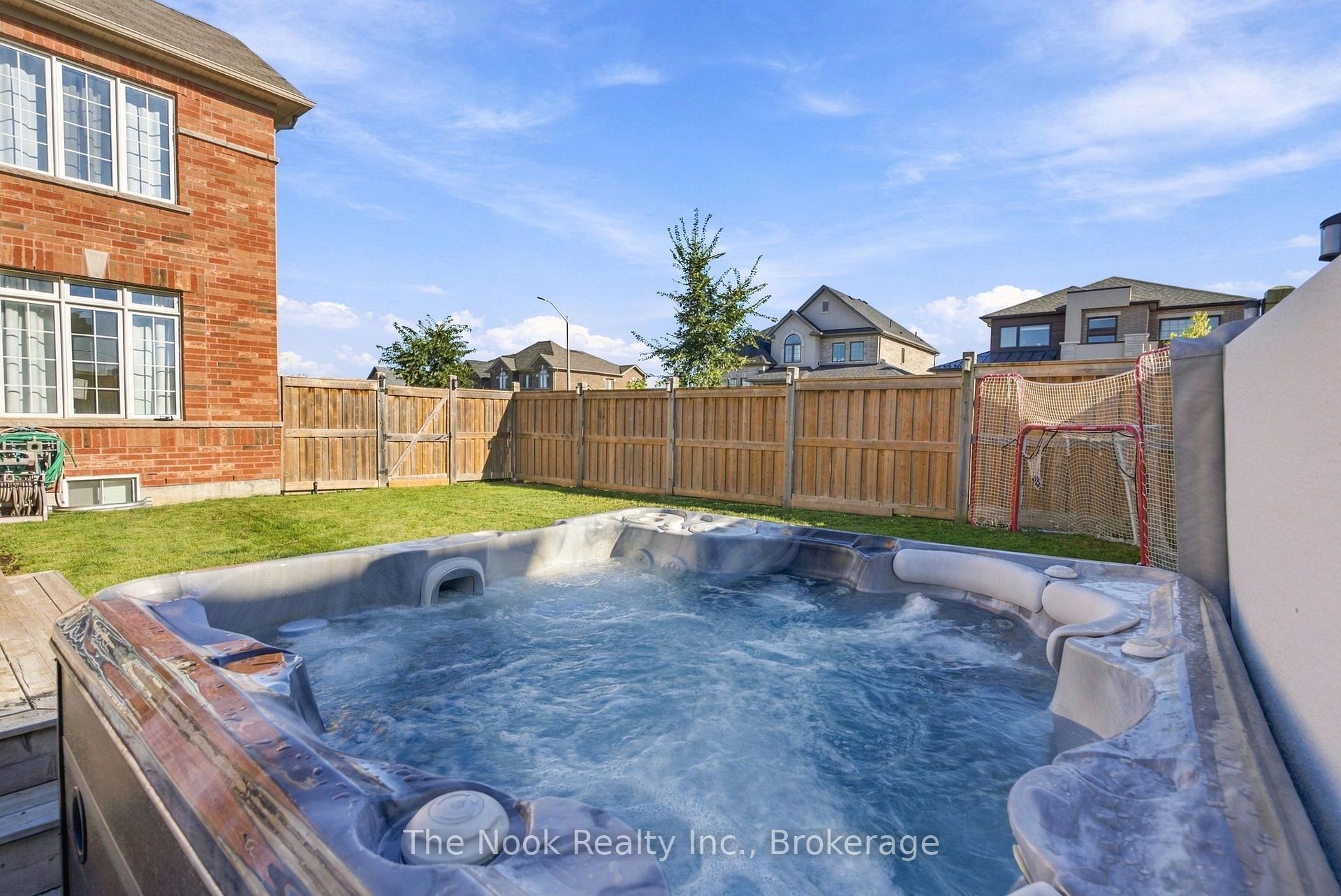 Photo 47 of 115 Noden Crescent, Clarington, Newcastle — HOMEH