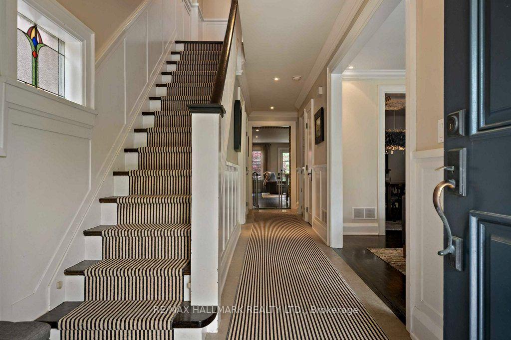 Photo 2 of 29 Standish Avenue, Toronto, Rosedale-Moore Park — HOMEH