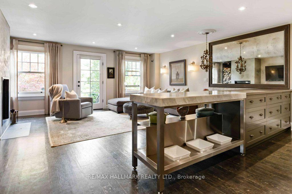 Photo 9 of 29 Standish Avenue, Toronto, Rosedale-Moore Park — HOMEH