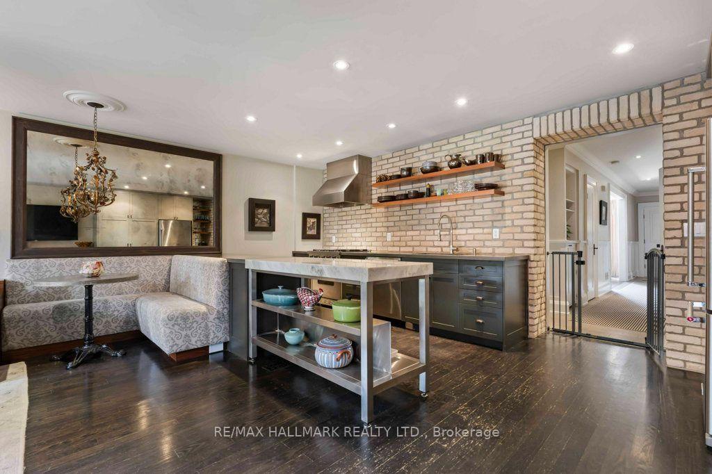 Photo 10 of 29 Standish Avenue, Toronto, Rosedale-Moore Park — HOMEH