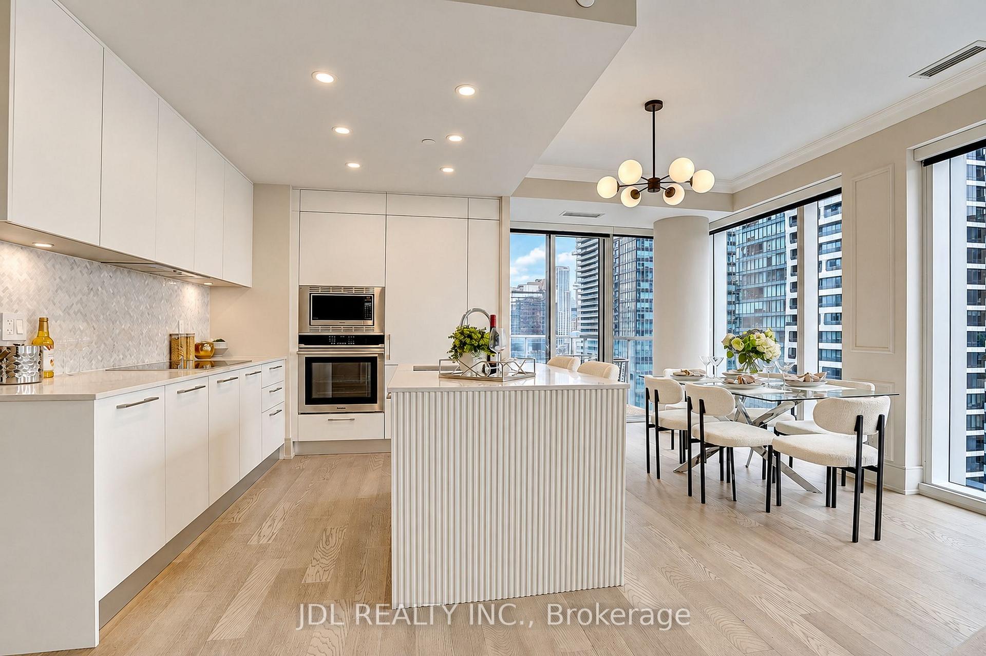 Photo 32 of Unit 1615, 1 Gloucester Street, Toronto, Church-Yonge Corridor — HOMEH