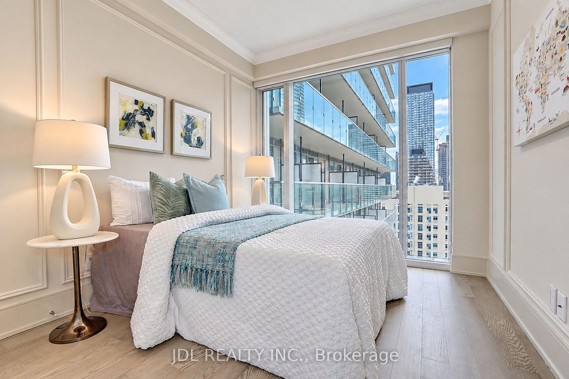 Photo 42 of Unit 1615, 1 Gloucester Street, Toronto, Church-Yonge Corridor — HOMEH