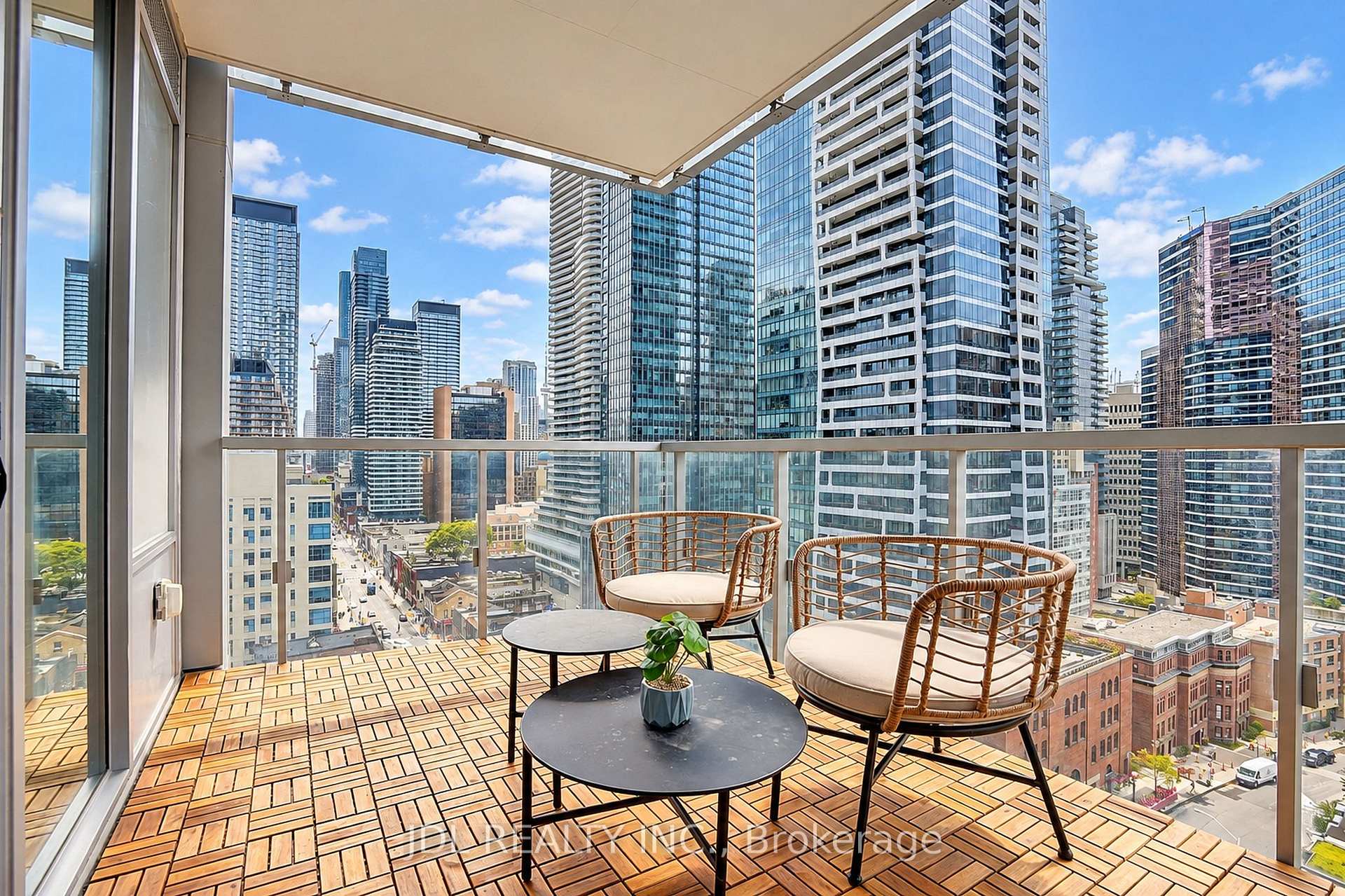 Photo 45 of Unit 1615, 1 Gloucester Street, Toronto, Church-Yonge Corridor — HOMEH