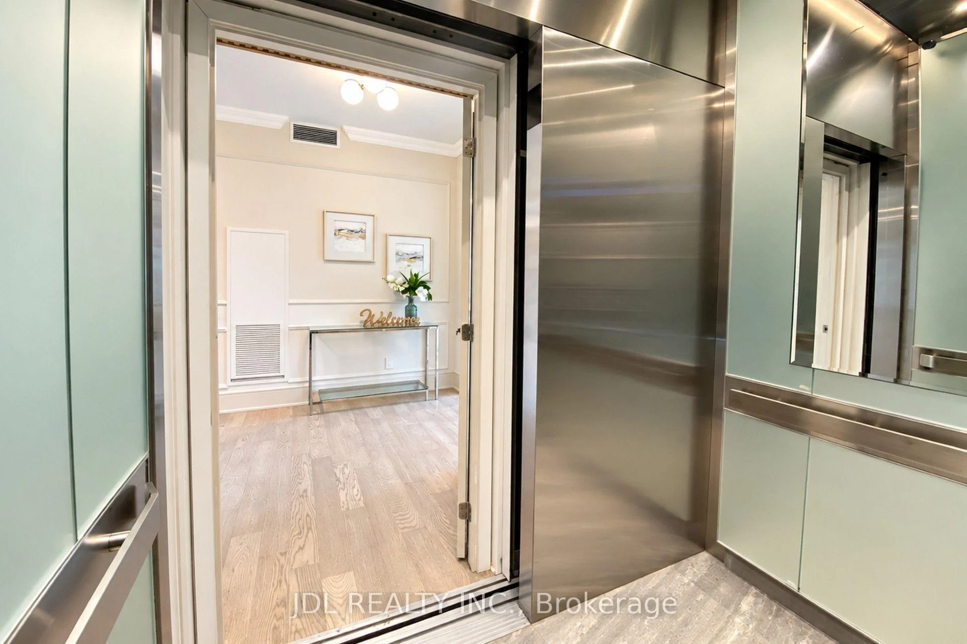 Photo 7 of Unit 1615, 1 Gloucester Street, Toronto, Church-Yonge Corridor — HOMEH