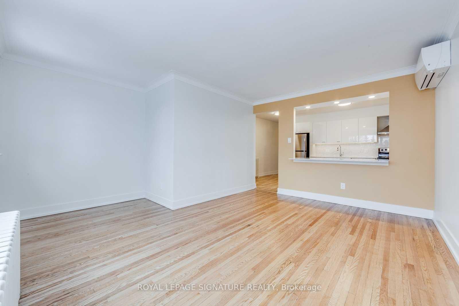 Photo 4 of Unit 6, 1089 Broadview Avenue, Toronto, Broadview North — HOMEH
