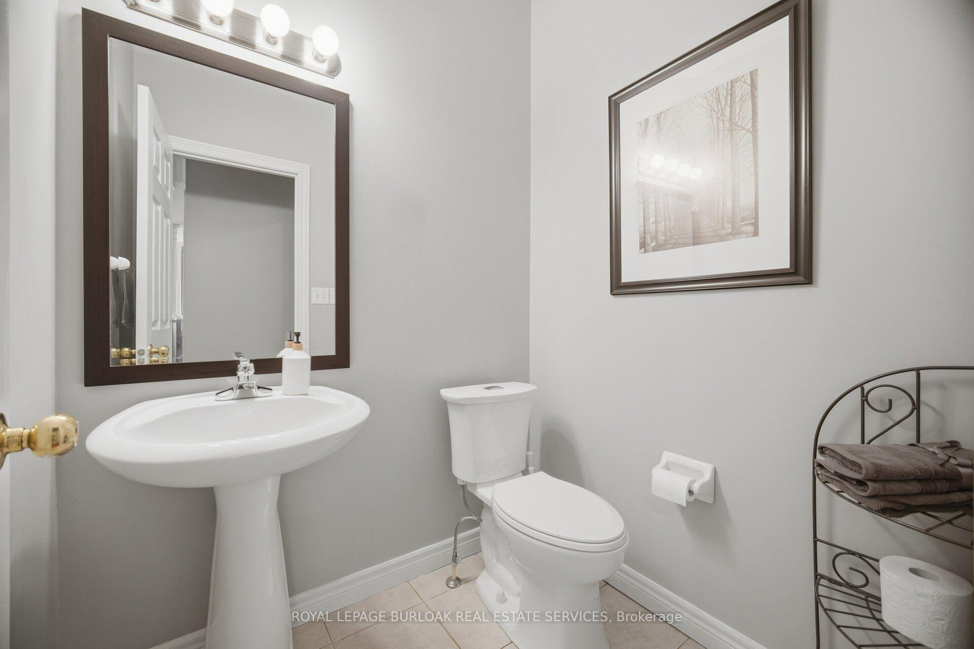 Photo 22 of 84 Meadowbank Drive, Hamilton, Falkirk — HOMEH