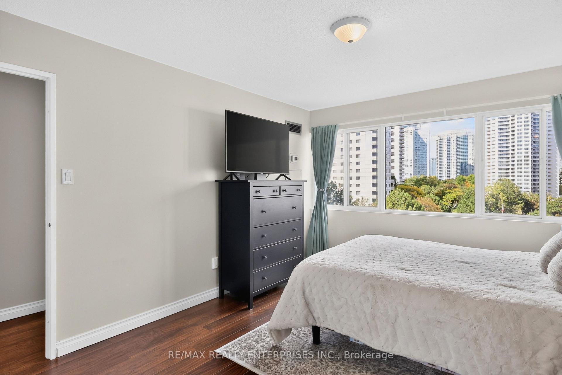 Photo 27 of Unit 610, 50 Elm Drive E, Mississauga, Mississauga Valleys — HOMEH