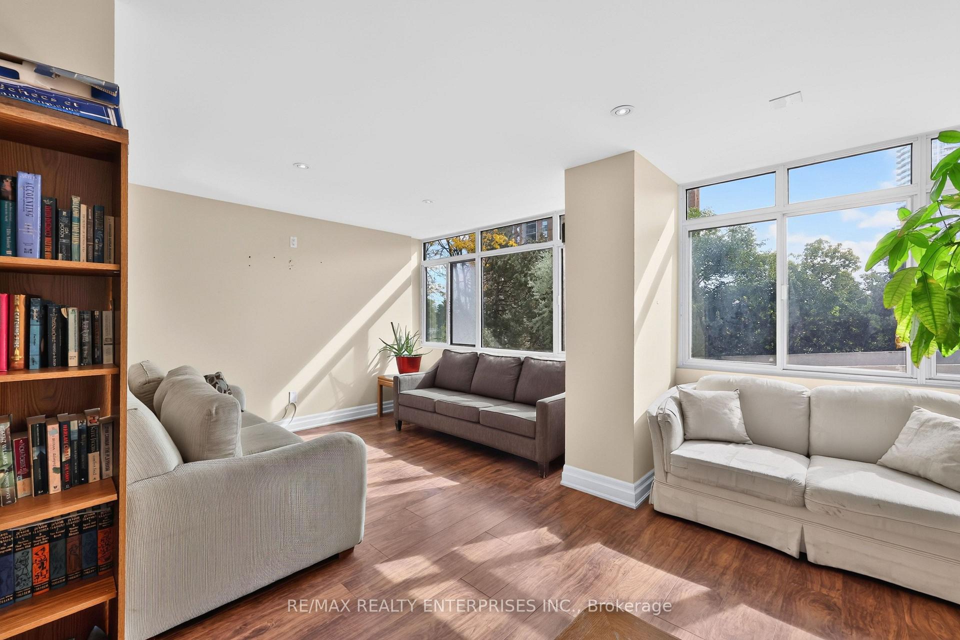 Photo 37 of Unit 610, 50 Elm Drive E, Mississauga, Mississauga Valleys — HOMEH