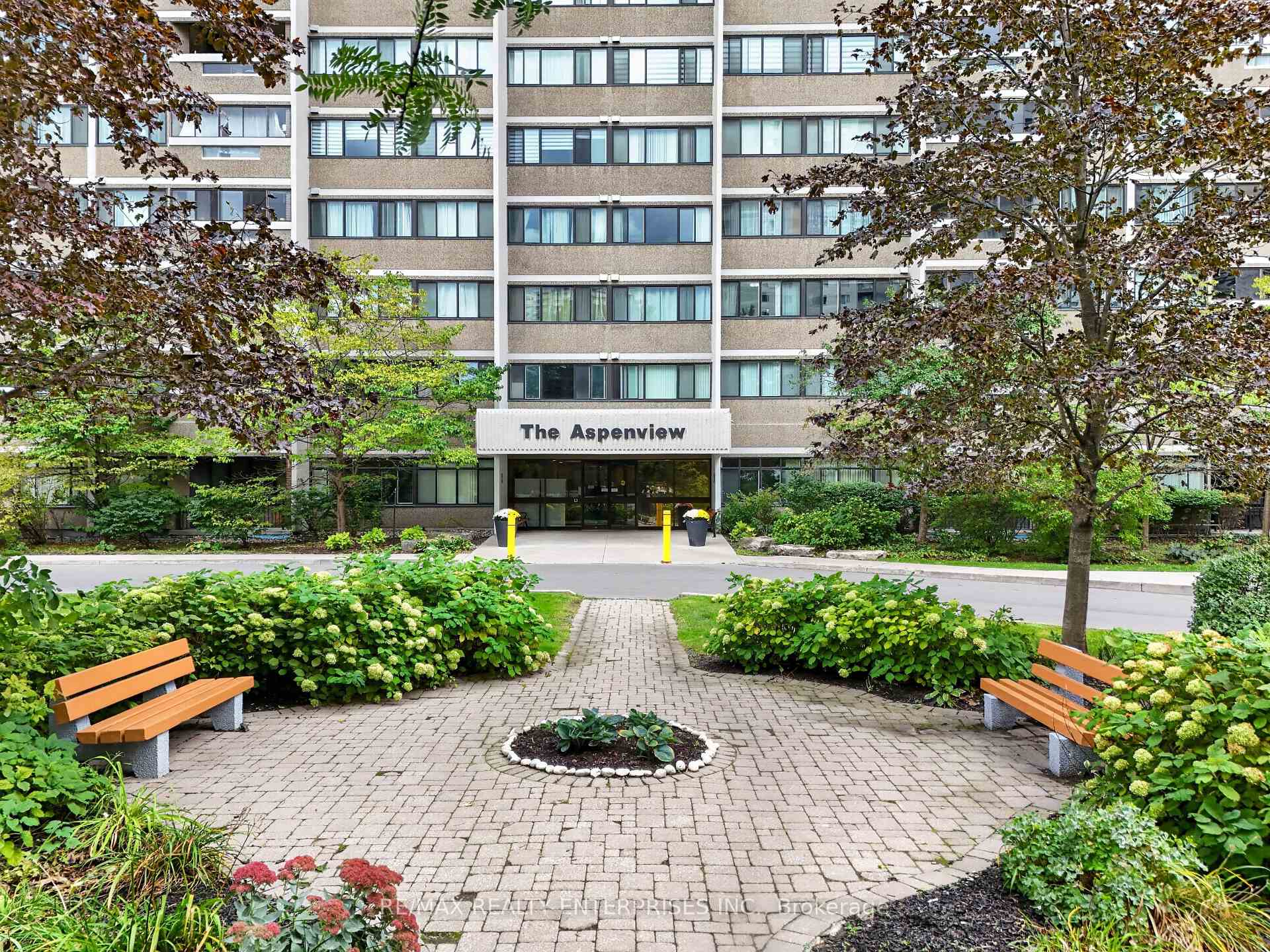 Photo 41 of Unit 610, 50 Elm Drive E, Mississauga, Mississauga Valleys — HOMEH