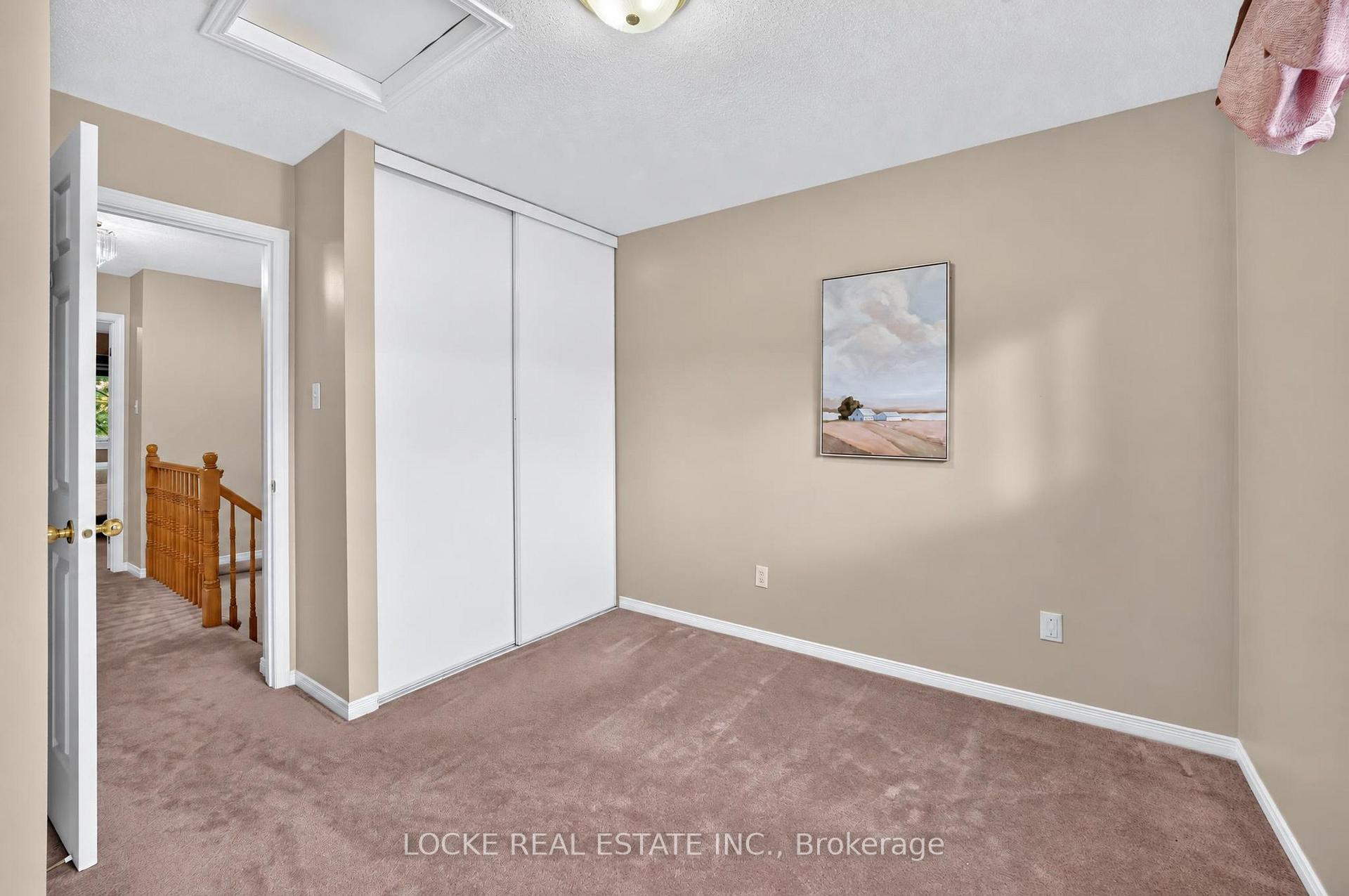 Photo 27 of 416 Lawler Crescent, Ottawa, Chatelaine Village — HOMEH