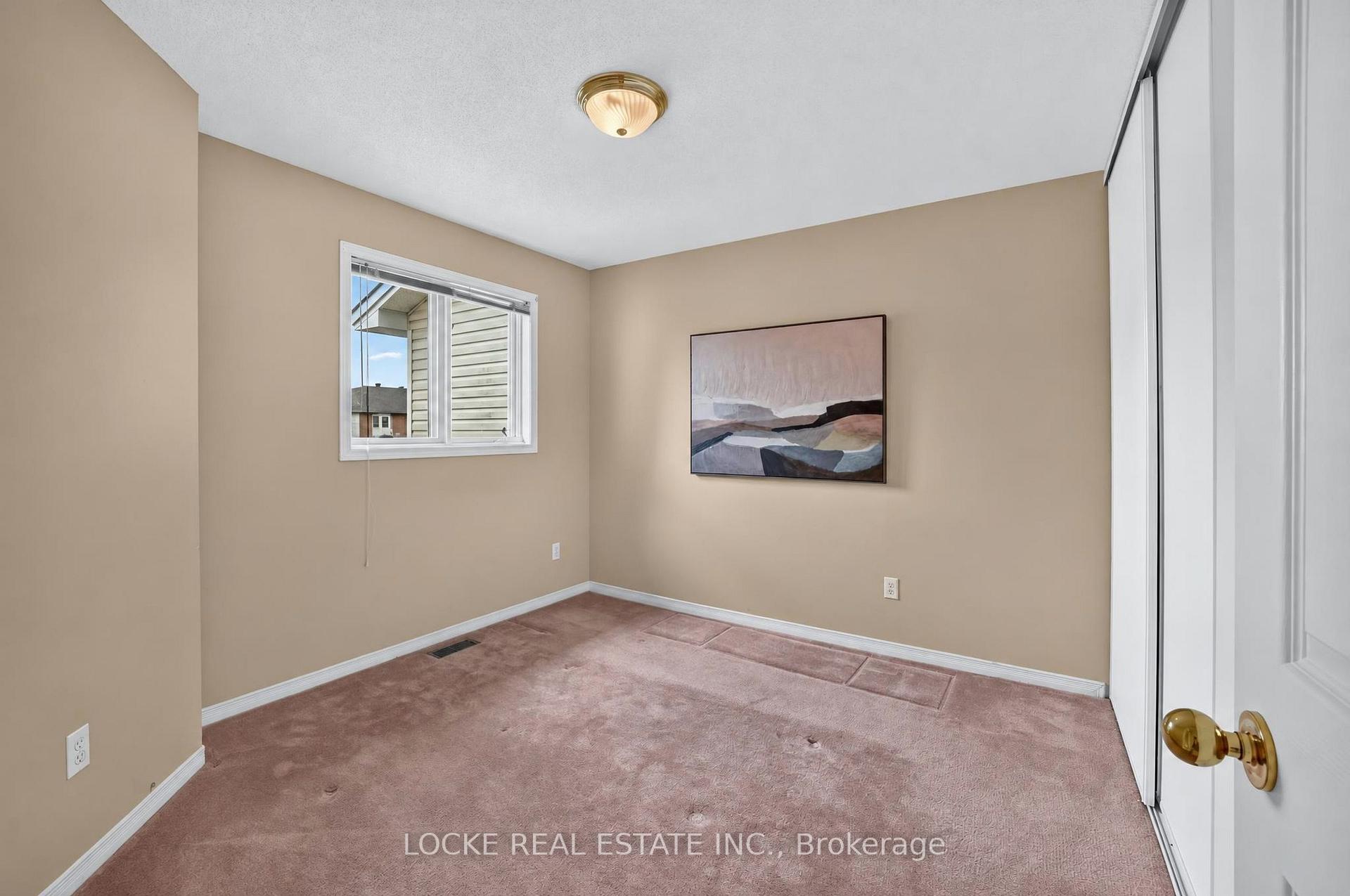 Photo 30 of 416 Lawler Crescent, Ottawa, Chatelaine Village — HOMEH