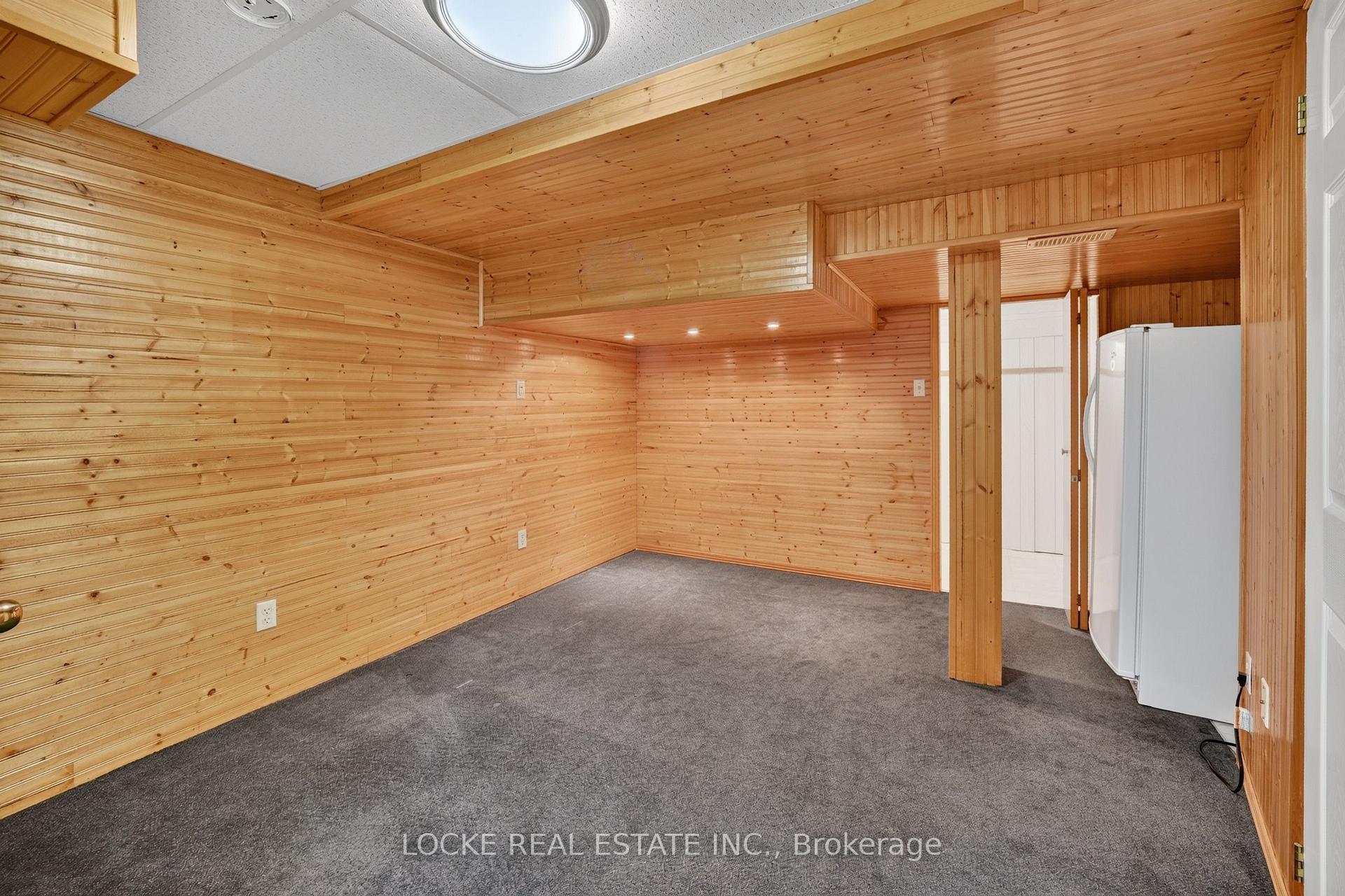 Photo 36 of 416 Lawler Crescent, Ottawa, Chatelaine Village — HOMEH