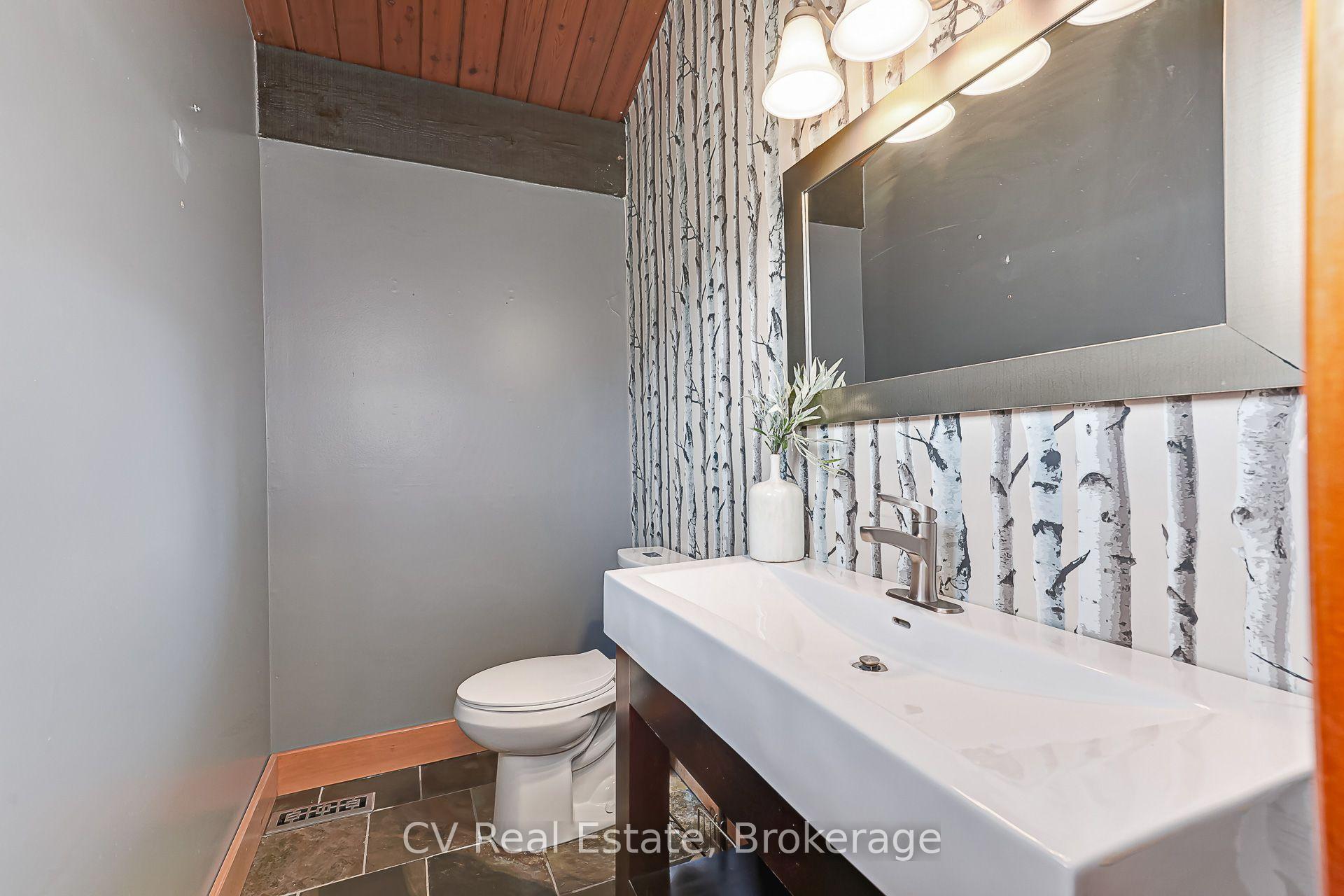 Photo 8 of 156 Chamonix Crescent, Blue Mountains — HOMEH