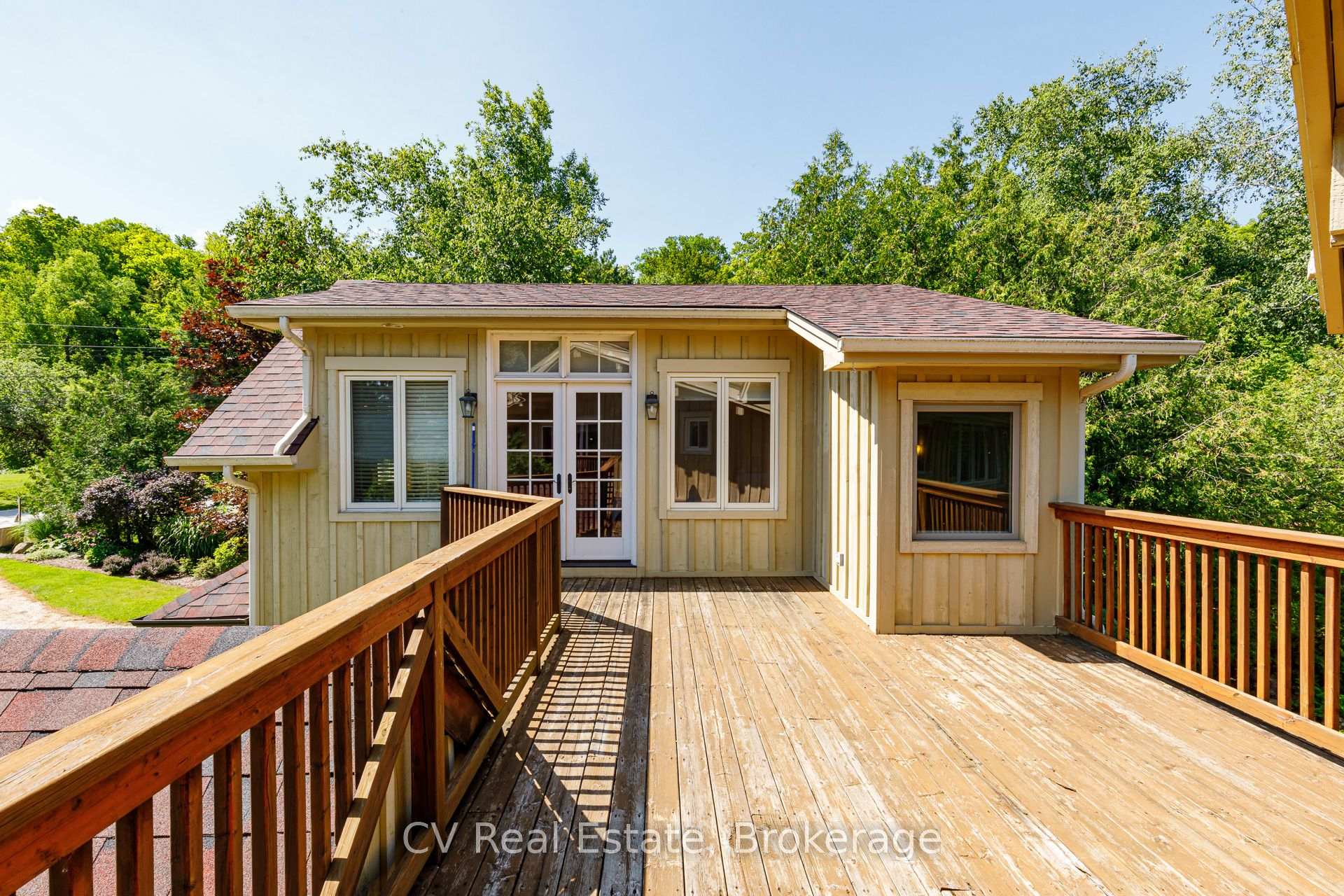 Photo 14 of 156 Chamonix Crescent, Blue Mountains — HOMEH