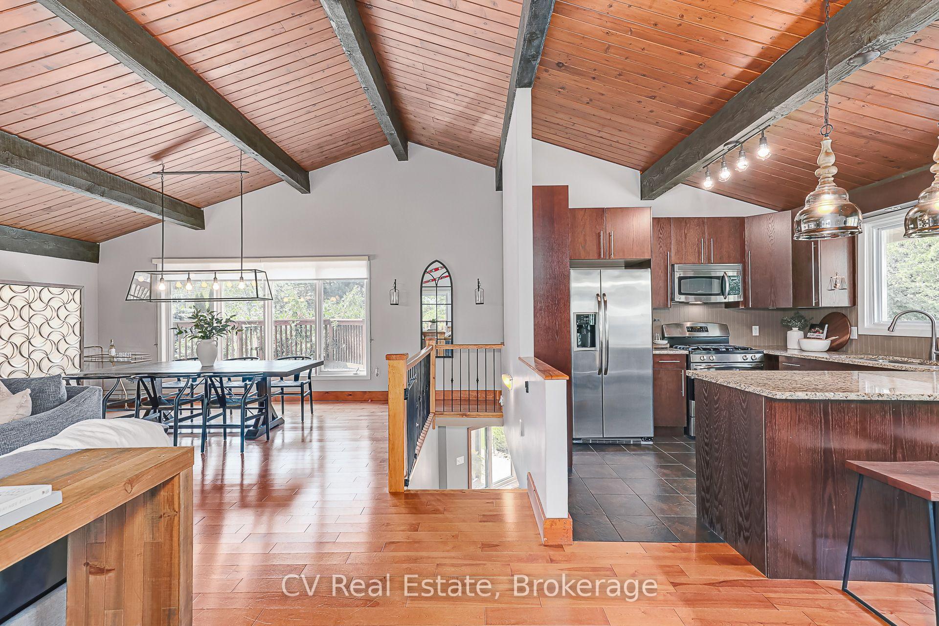 Photo 21 of 156 Chamonix Crescent, Blue Mountains — HOMEH