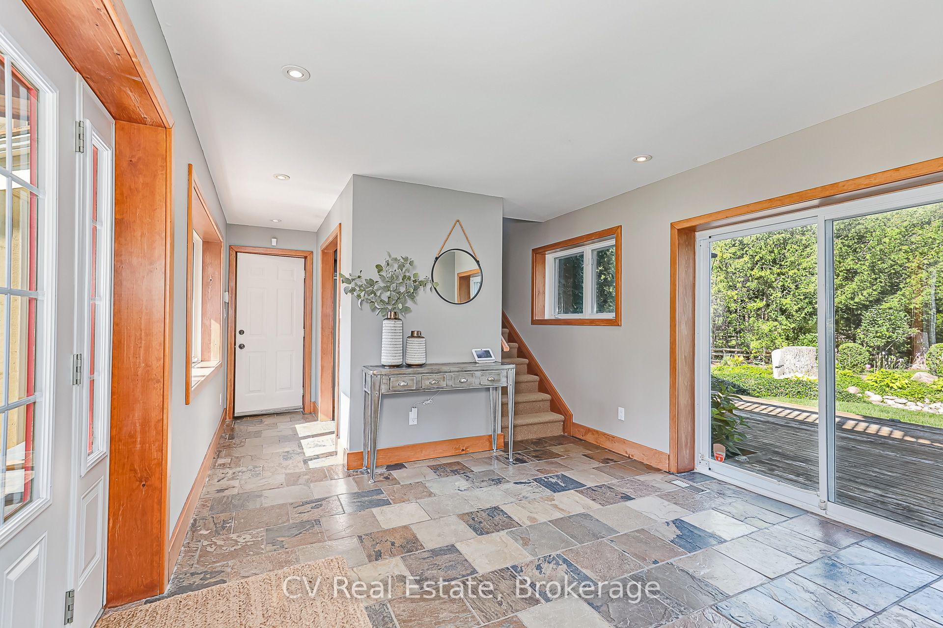 Photo 29 of 156 Chamonix Crescent, Blue Mountains — HOMEH