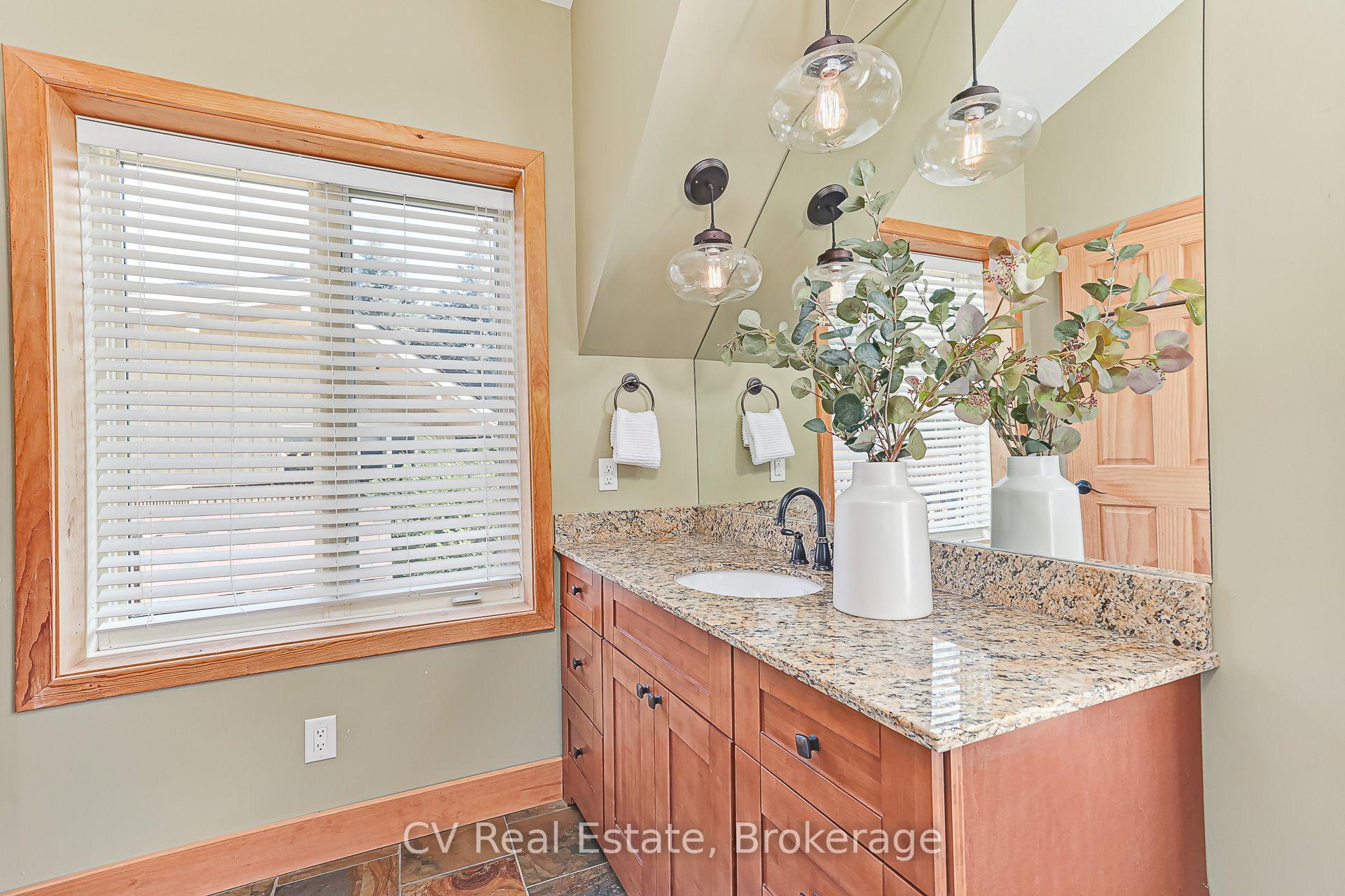 Photo 41 of 156 Chamonix Crescent, Blue Mountains — HOMEH