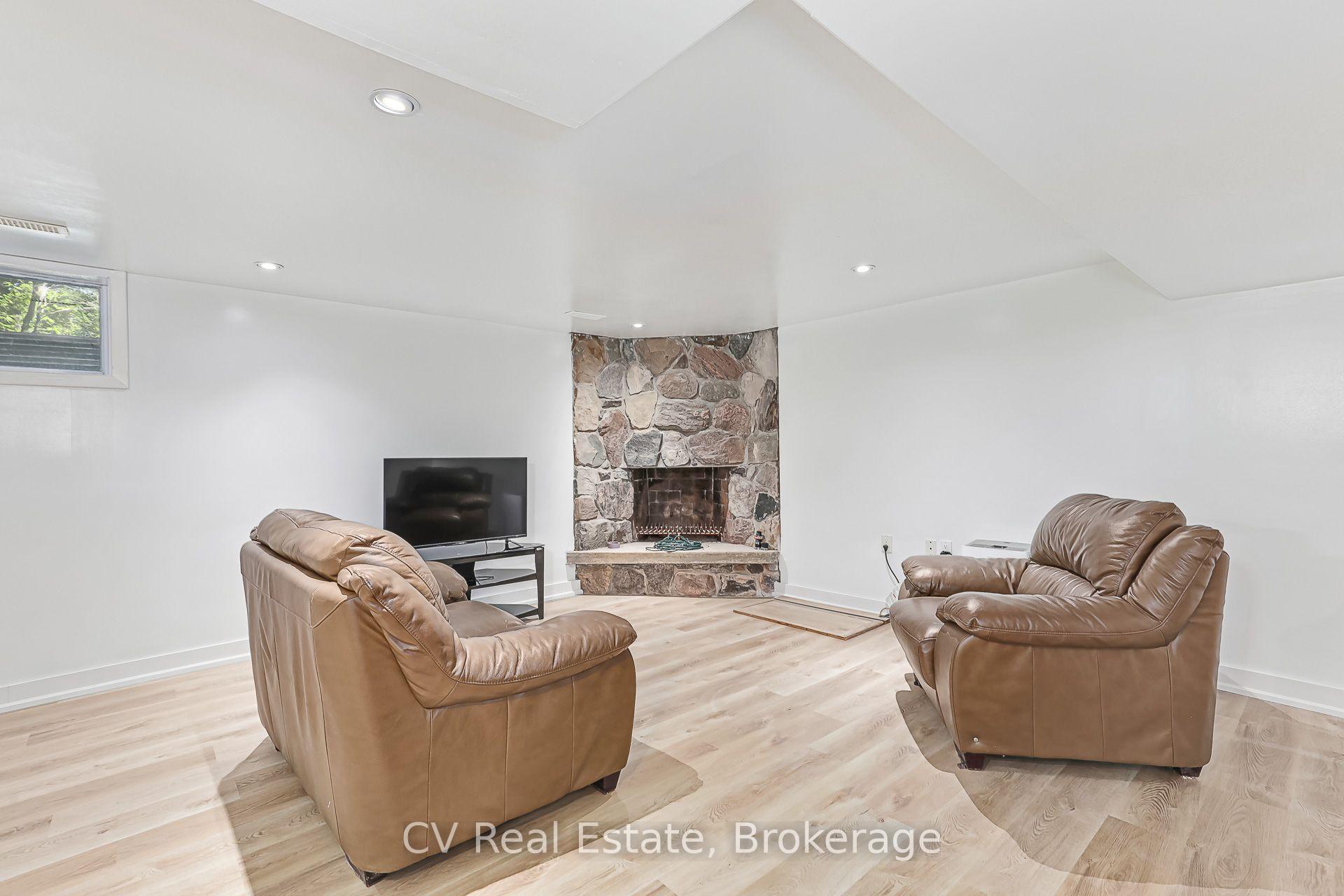 Photo 46 of 156 Chamonix Crescent, Blue Mountains — HOMEH