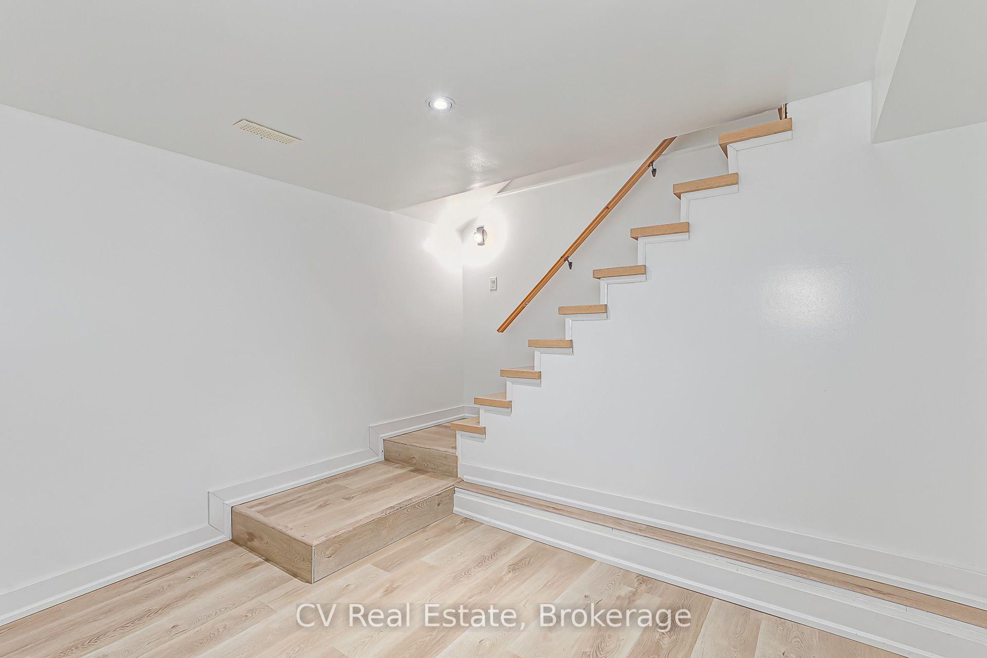 Photo 47 of 156 Chamonix Crescent, Blue Mountains — HOMEH