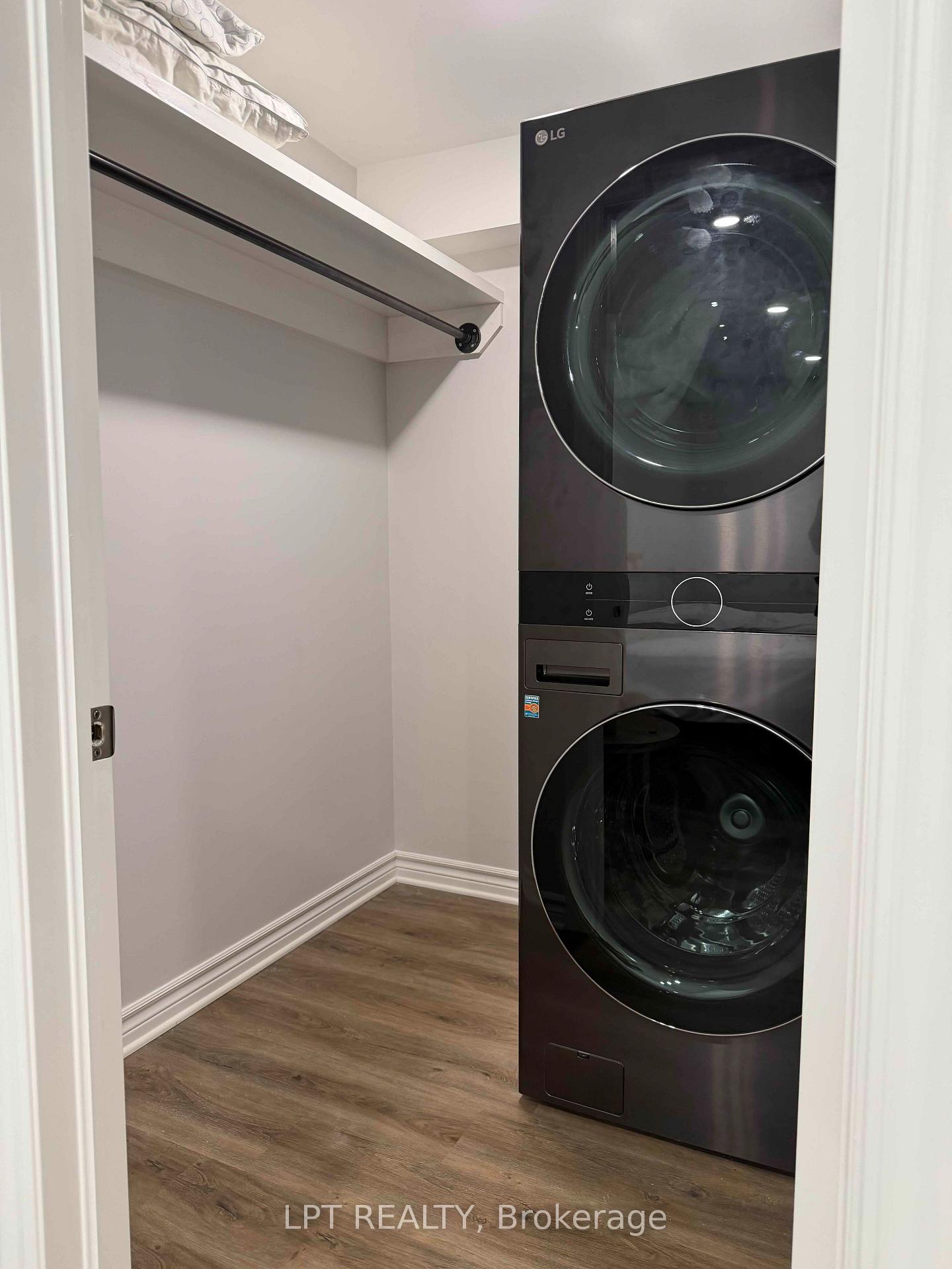 Photo 7 of Unit lower level, 14 Blue Forest Drive, North York, Bathurst Manor — HOMEH