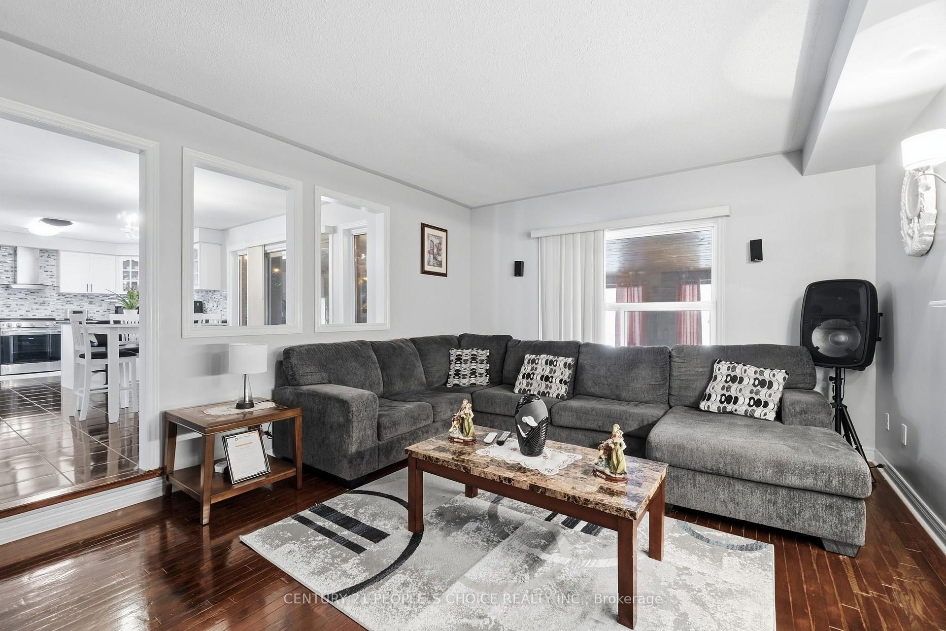 Photo 20 of 4 Imperial Crown Lane, Barrie, Innis-Shore — HOMEH