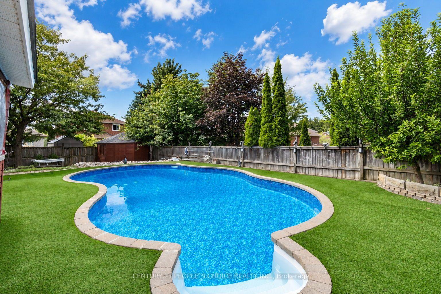 Photo 48 of 4 Imperial Crown Lane, Barrie, Innis-Shore — HOMEH