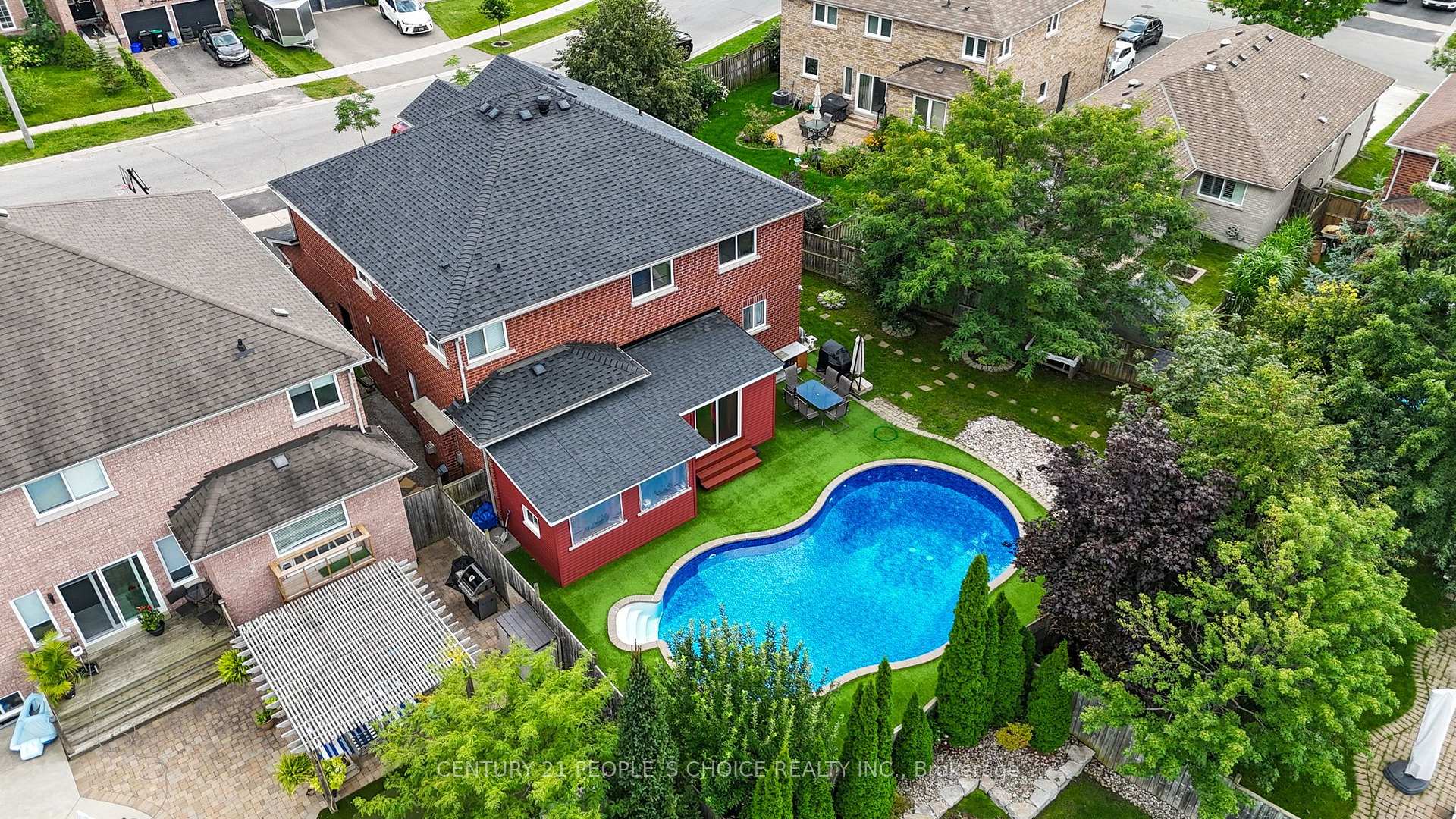 Photo 50 of 4 Imperial Crown Lane, Barrie, Innis-Shore — HOMEH