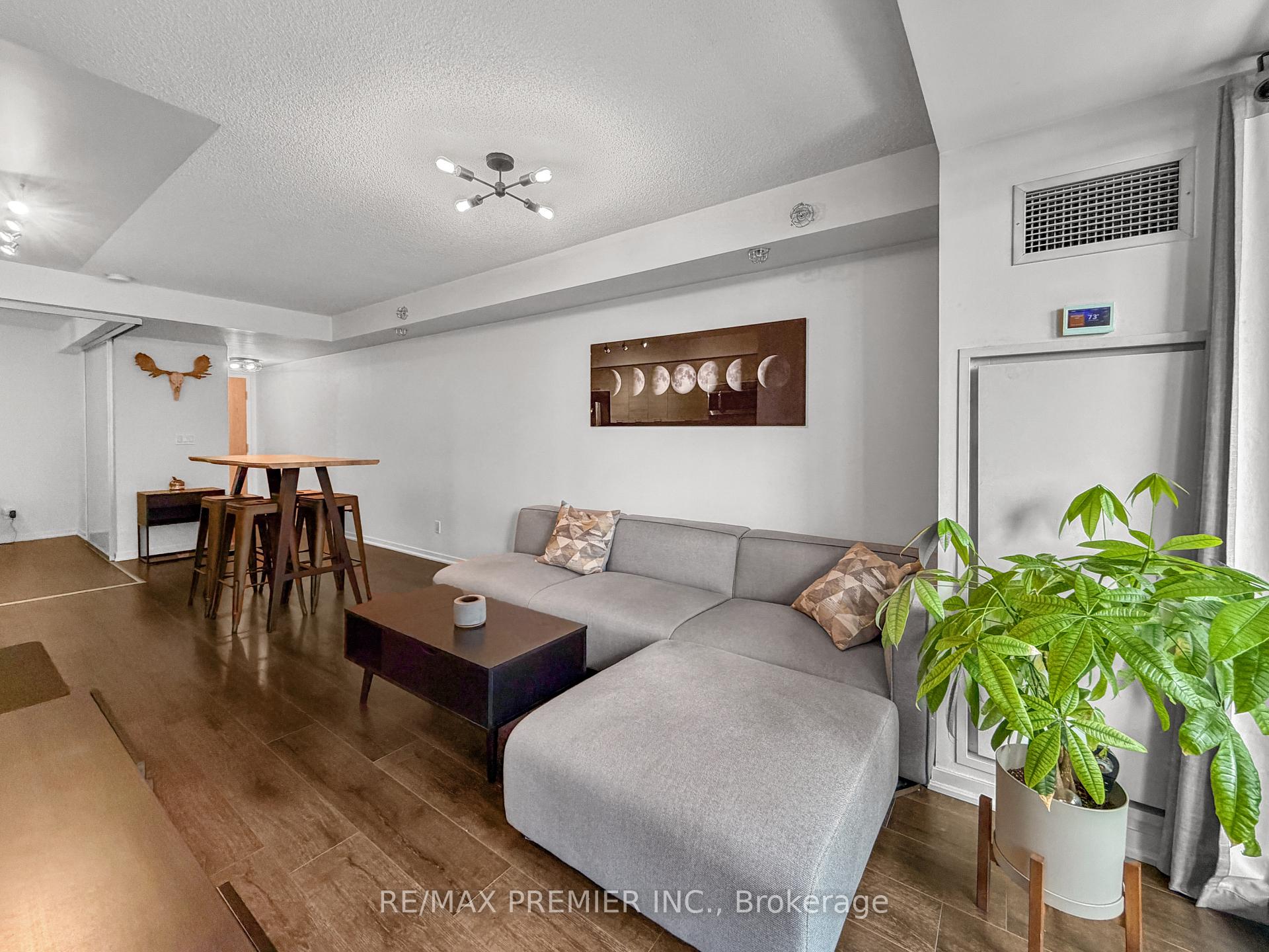 Photo of Unit 811, 20 Joe Shuster Way