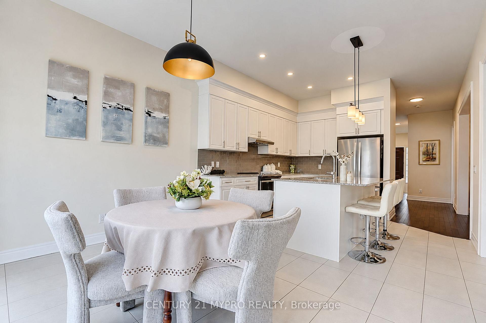 Photo 14 of 36 Hayeraft Street, Whitby, Rural Whitby — HOMEH