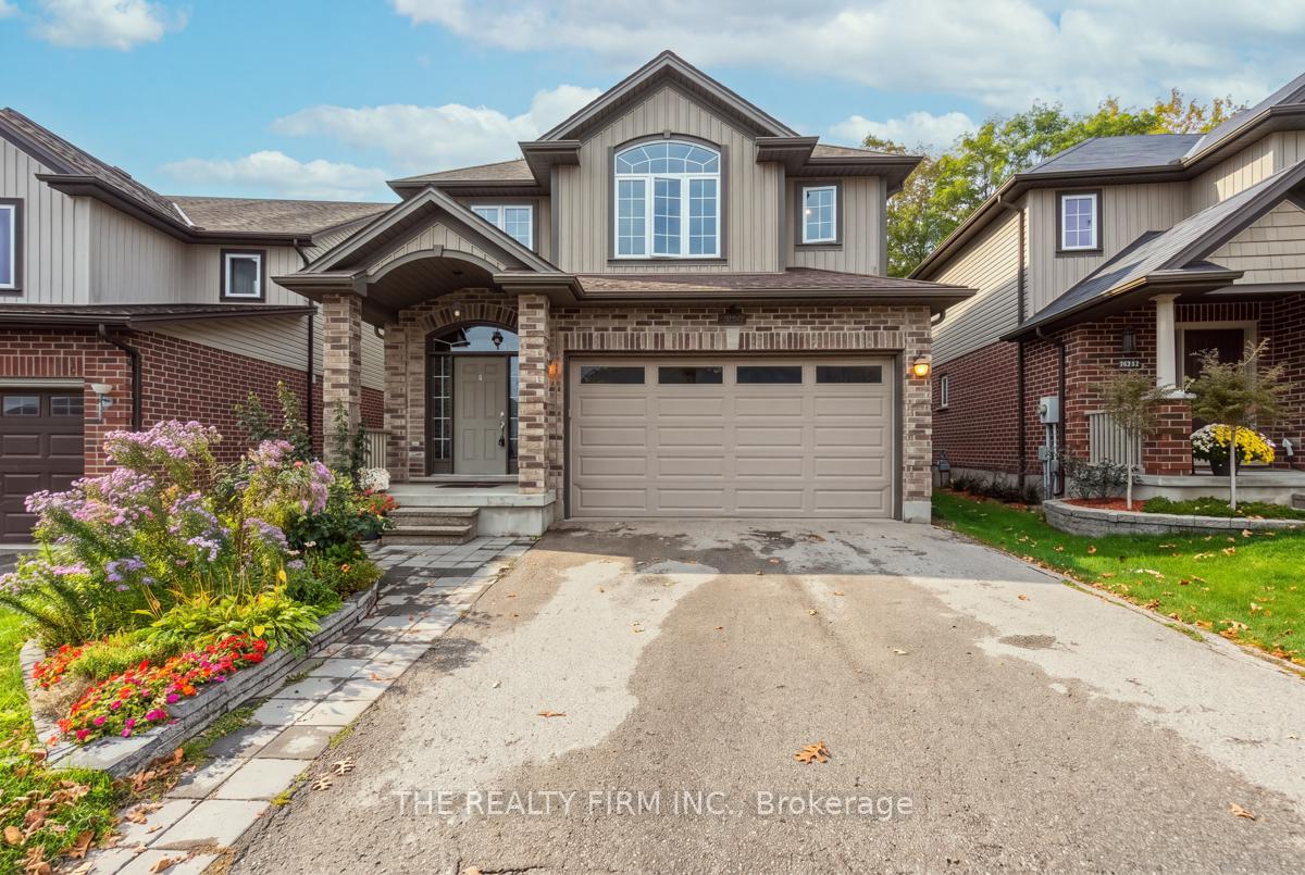 Photo 2 of 2027 Springridge Drive, London, North C — HOMEH