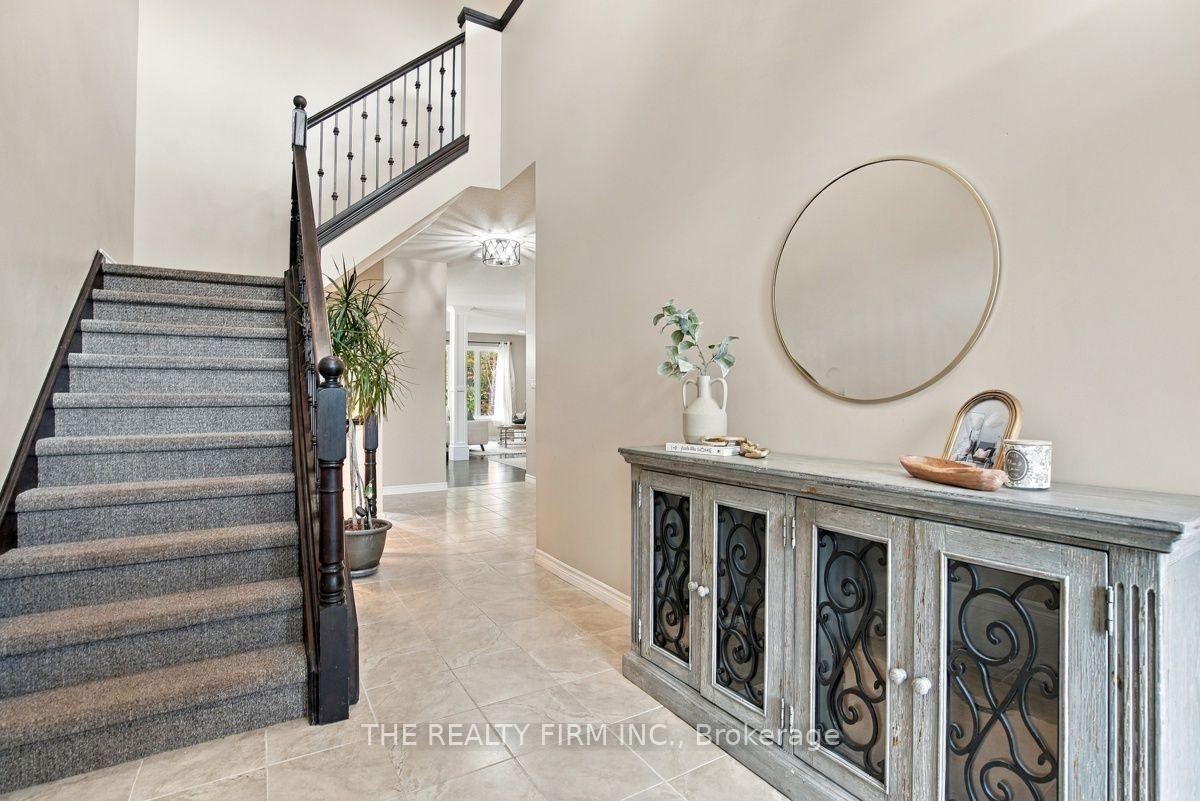 Photo 8 of 2027 Springridge Drive, London, North C — HOMEH